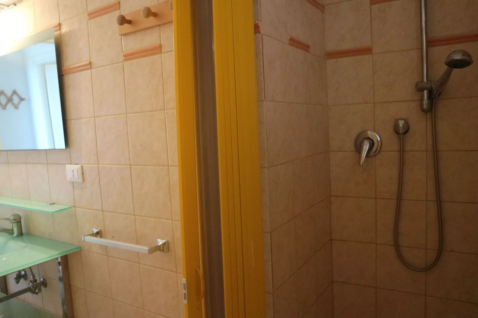 Mario-Bathroom