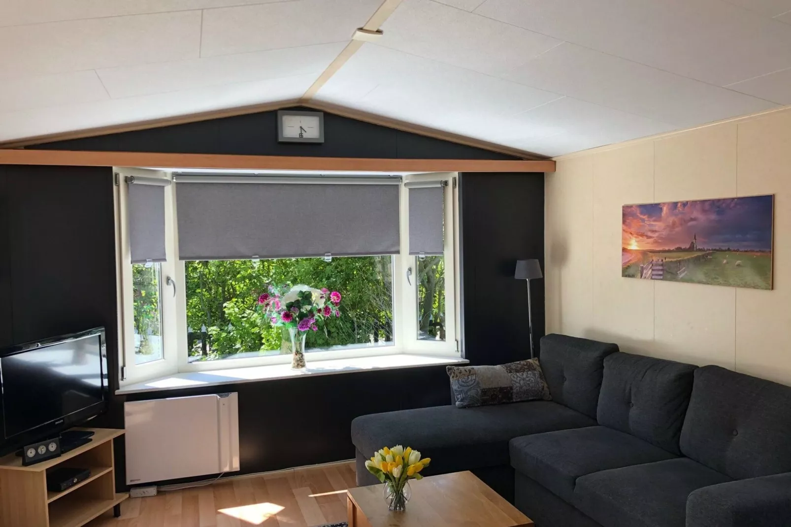 Recreatiepark Wiringherlant - Wiringher Chalet 1-Living room