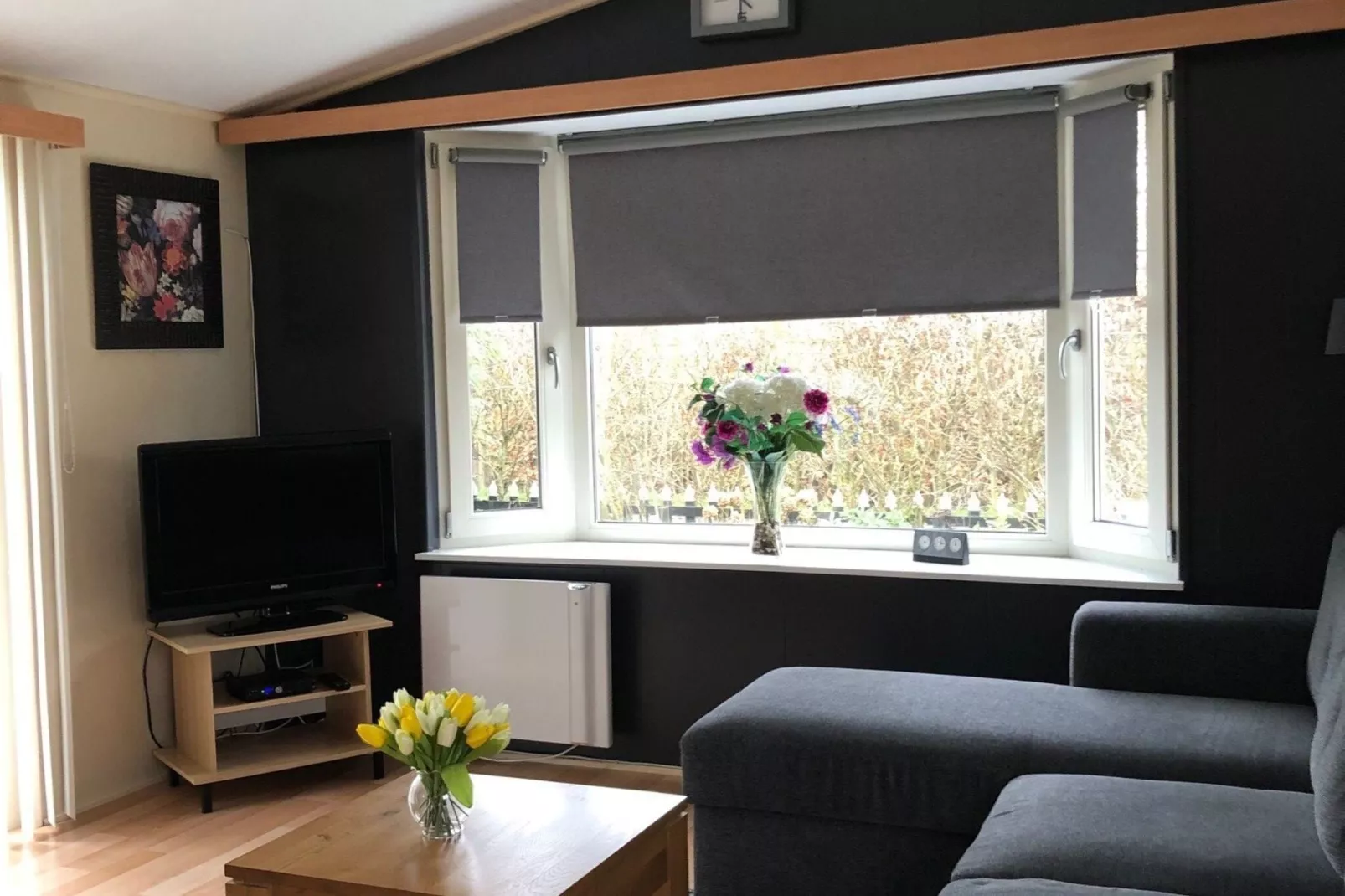 Recreatiepark Wiringherlant - Wiringher Chalet 1-Living room