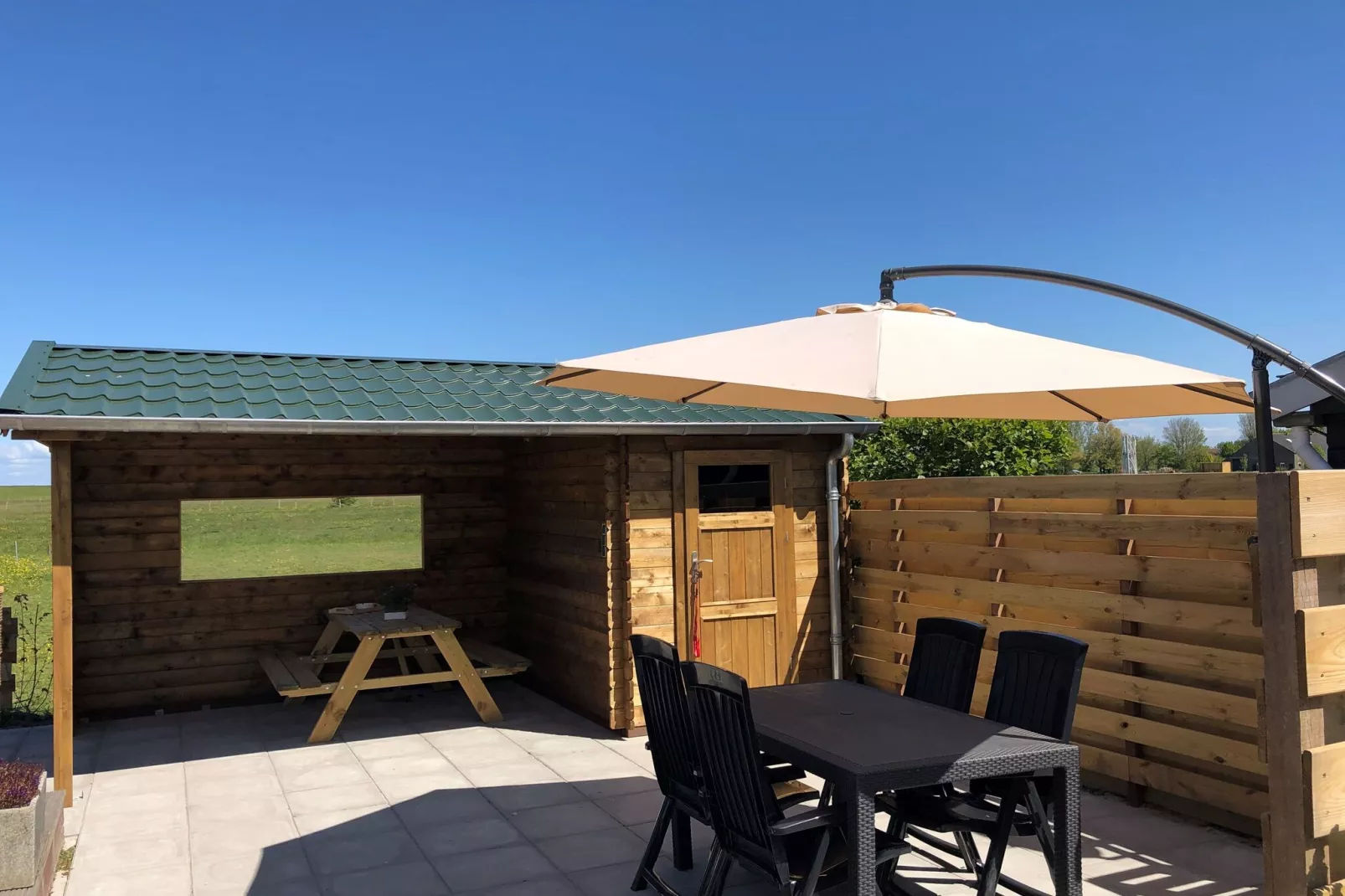 Recreatiepark Wiringherlant - Wiringher Chalet 1-Terrace balcony