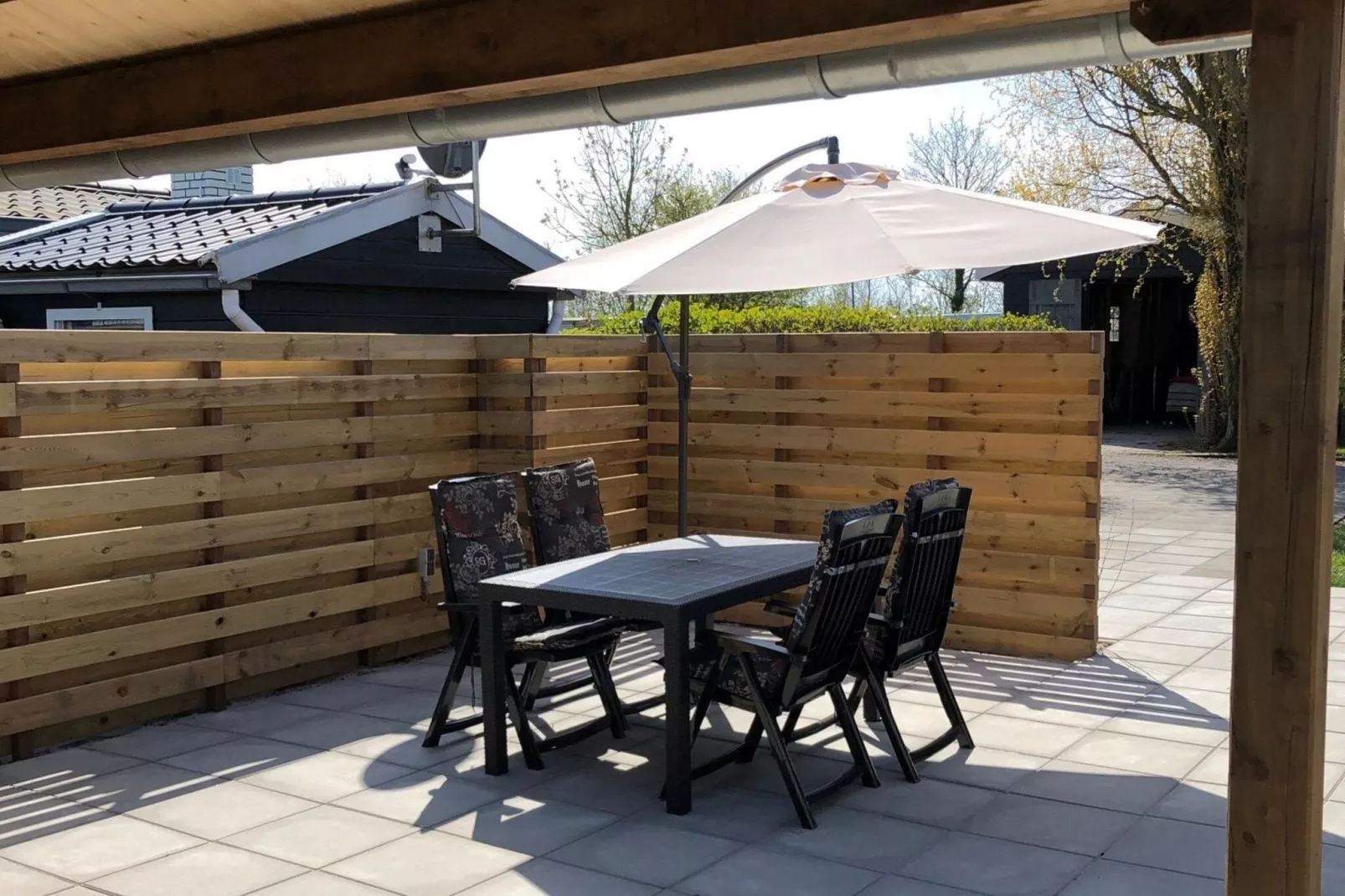 Recreatiepark Wiringherlant - Wiringher Chalet 1-Terrace balcony