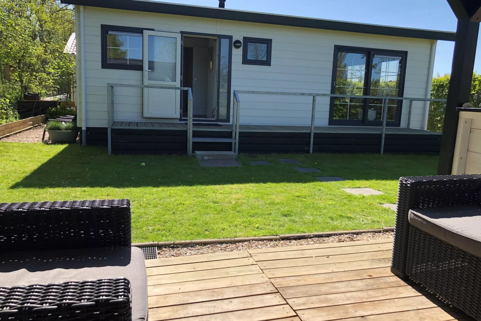 Recreatiepark Wiringherlant - Wiringher Chalet 94-Exterior summer