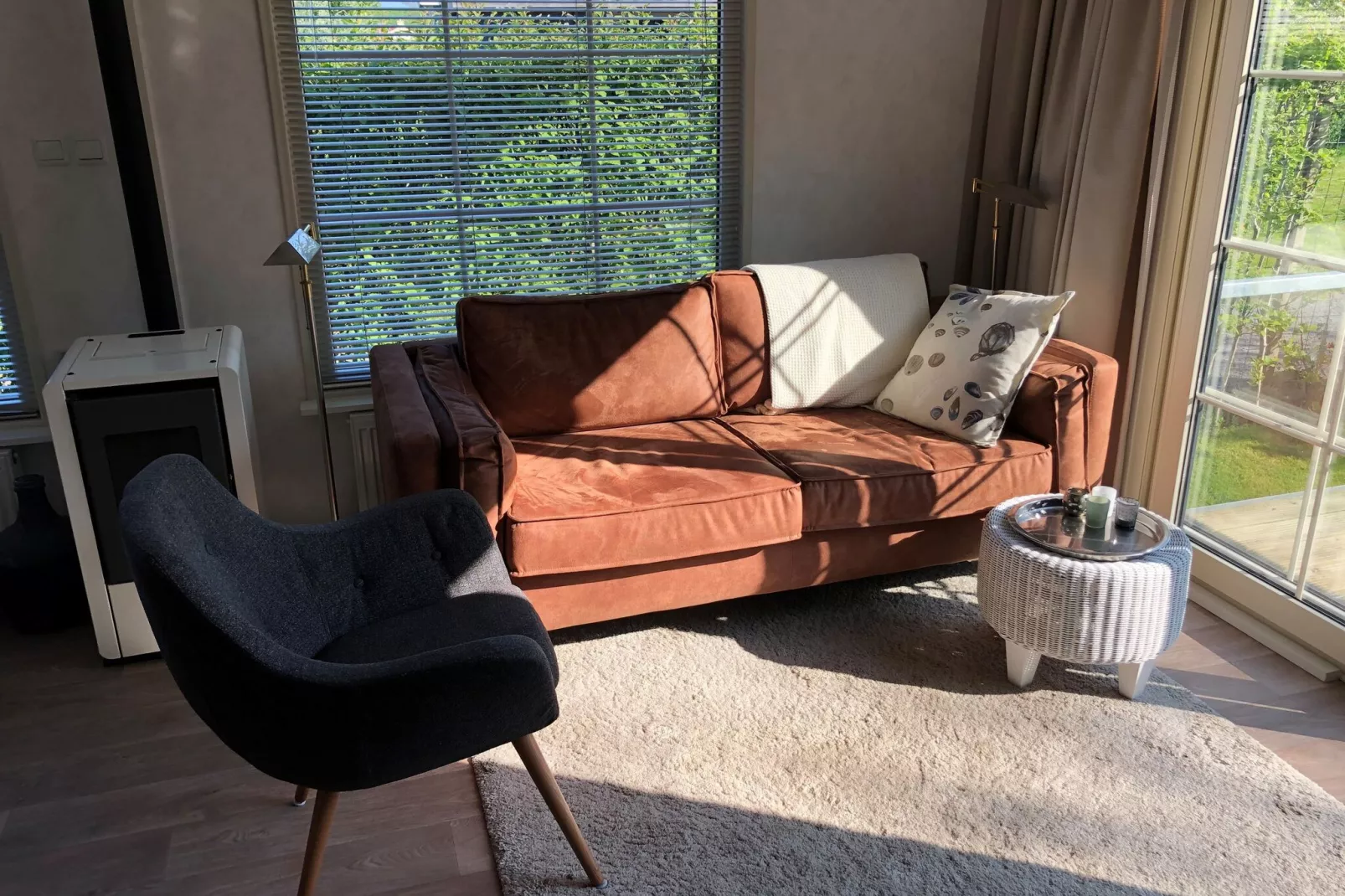 Recreatiepark Wiringherlant - Wiringher Chalet 94-Living room