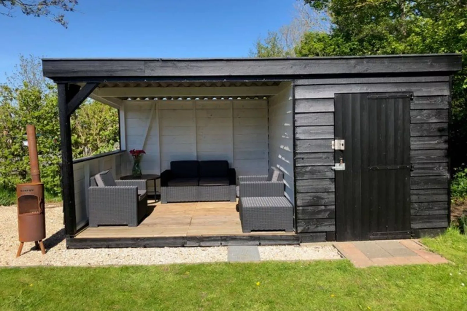 Recreatiepark Wiringherlant - Wiringher Chalet 94-Terrace balcony