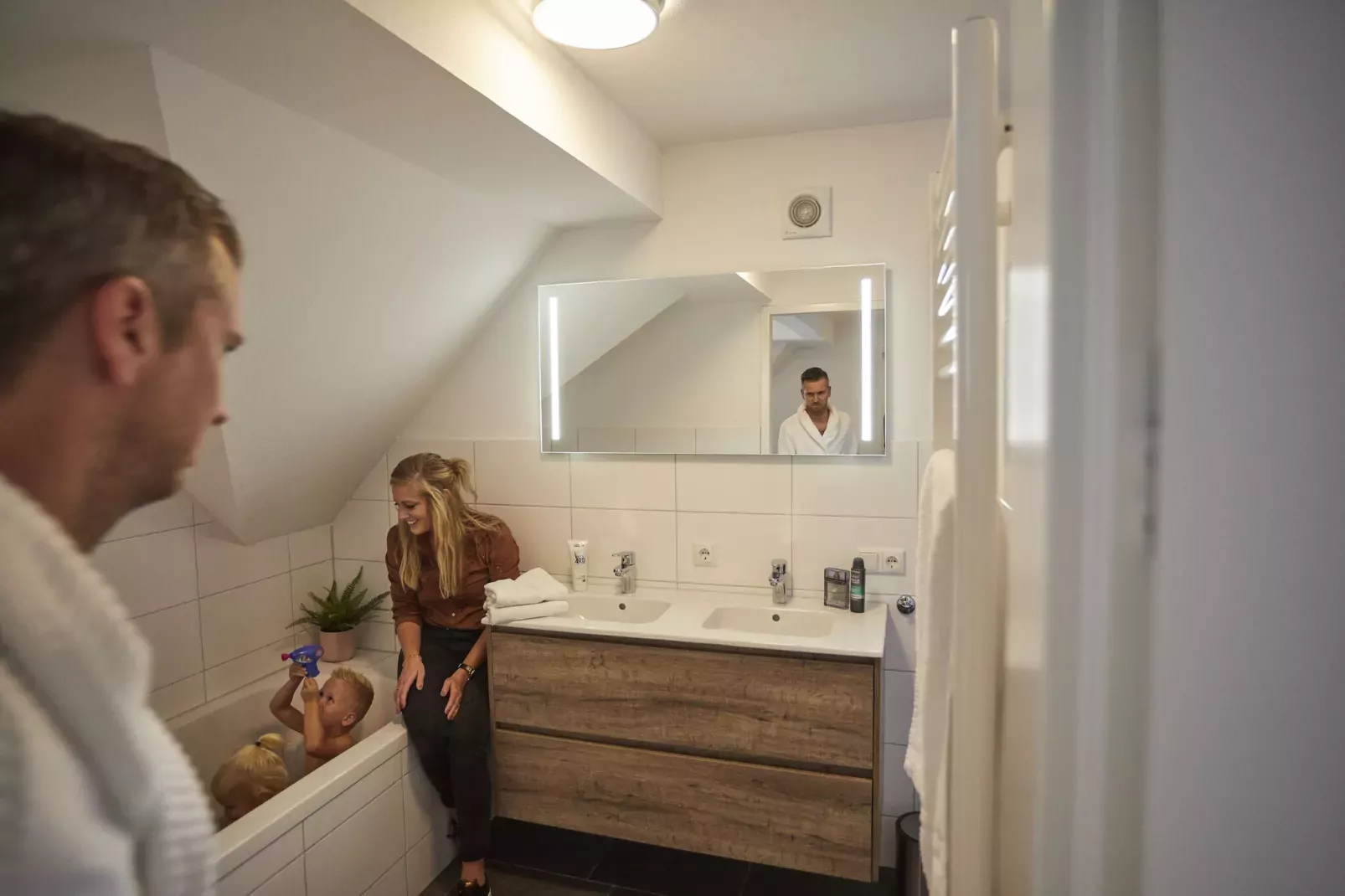 Buitenhof De Leistert 7-Bathroom
