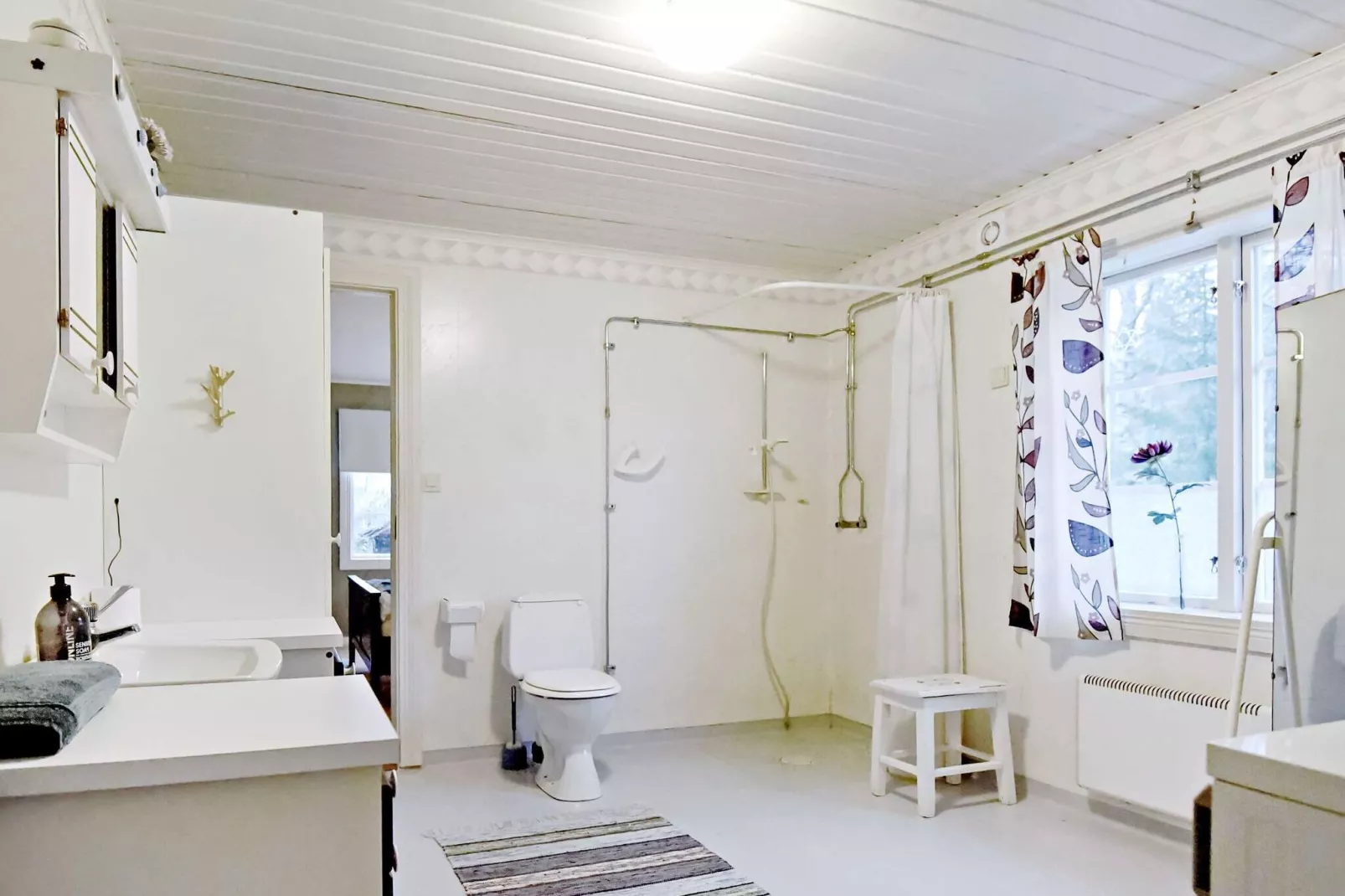Historic Charm in Varmland Oasis-By Traum-Indoor