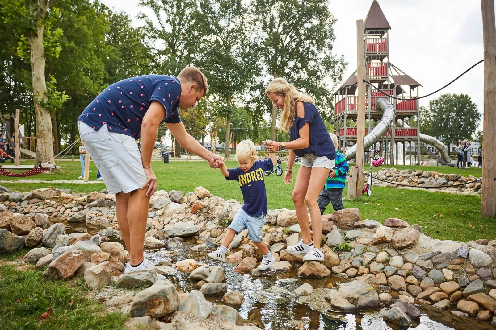 Buitenhof De Leistert 19-Park facilities
