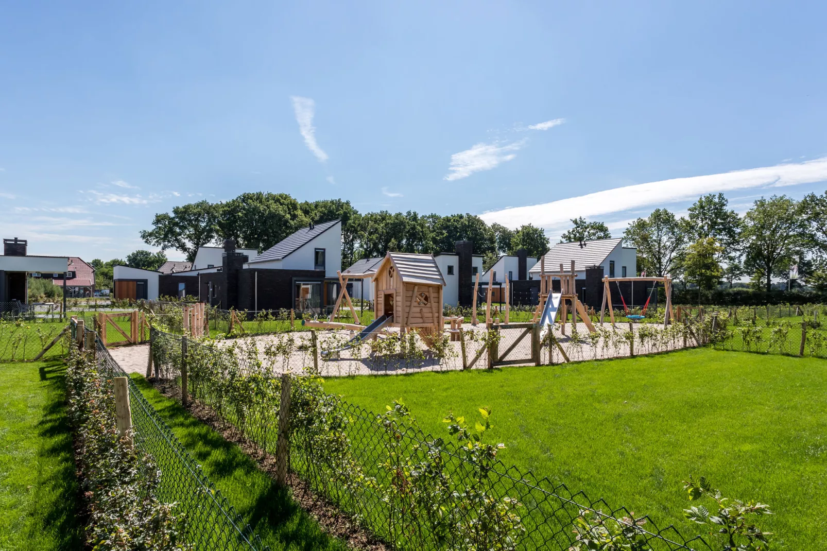 Buitenhof De Leistert 20-View summer