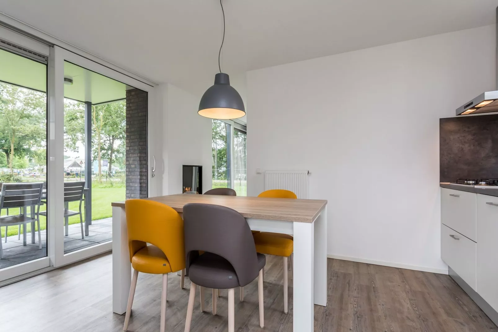 Buitenhof De Leistert 21-Dining room