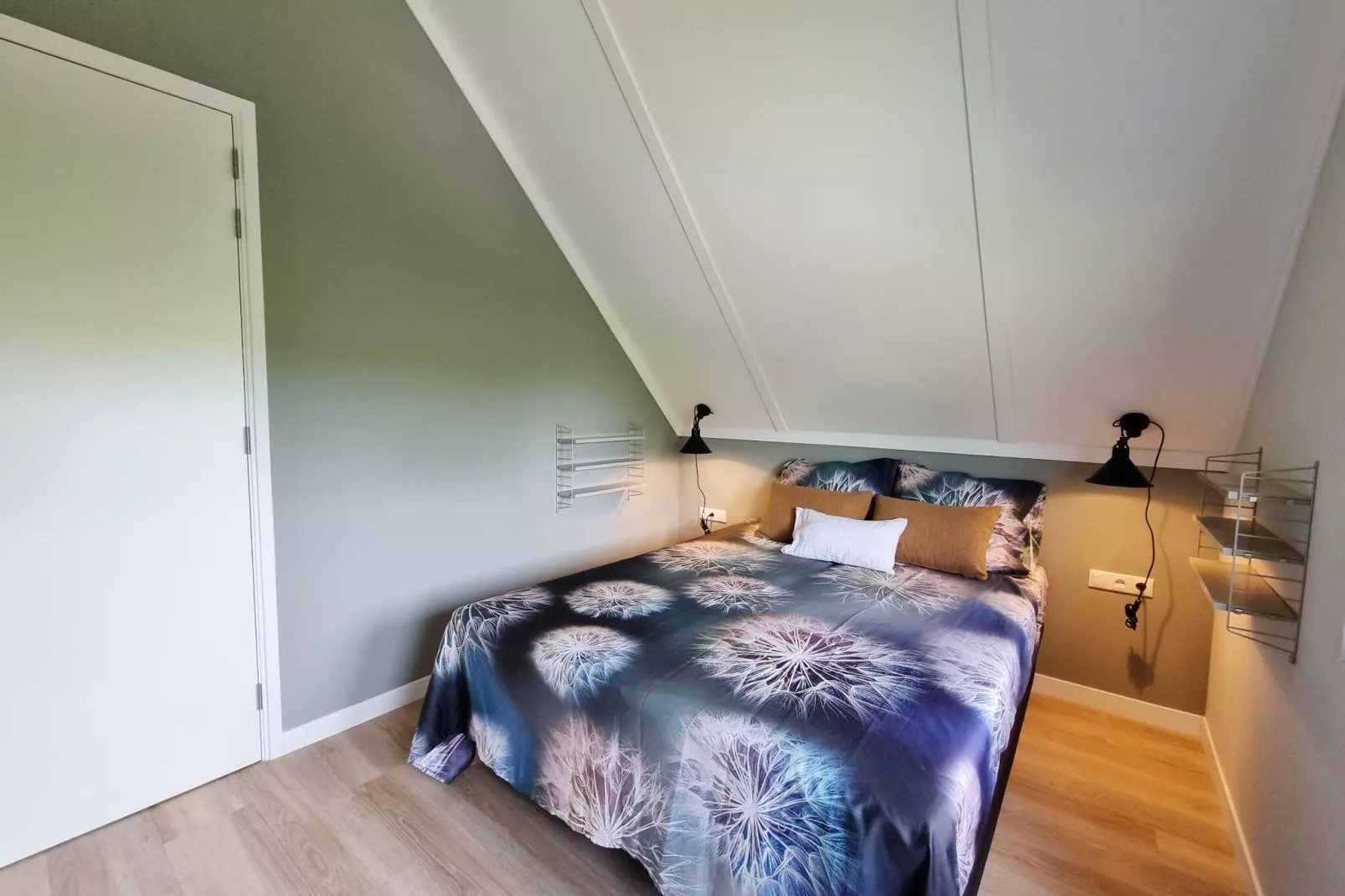 Watervilla Tolve-Bedroom