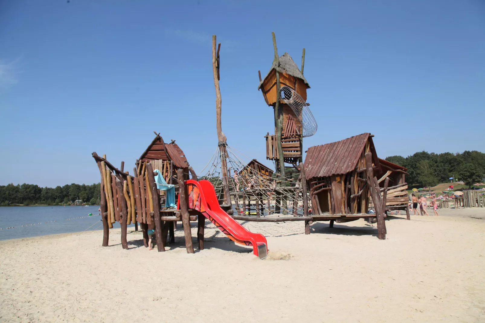 Vakantiepark Hunzedal 12-Park facilities