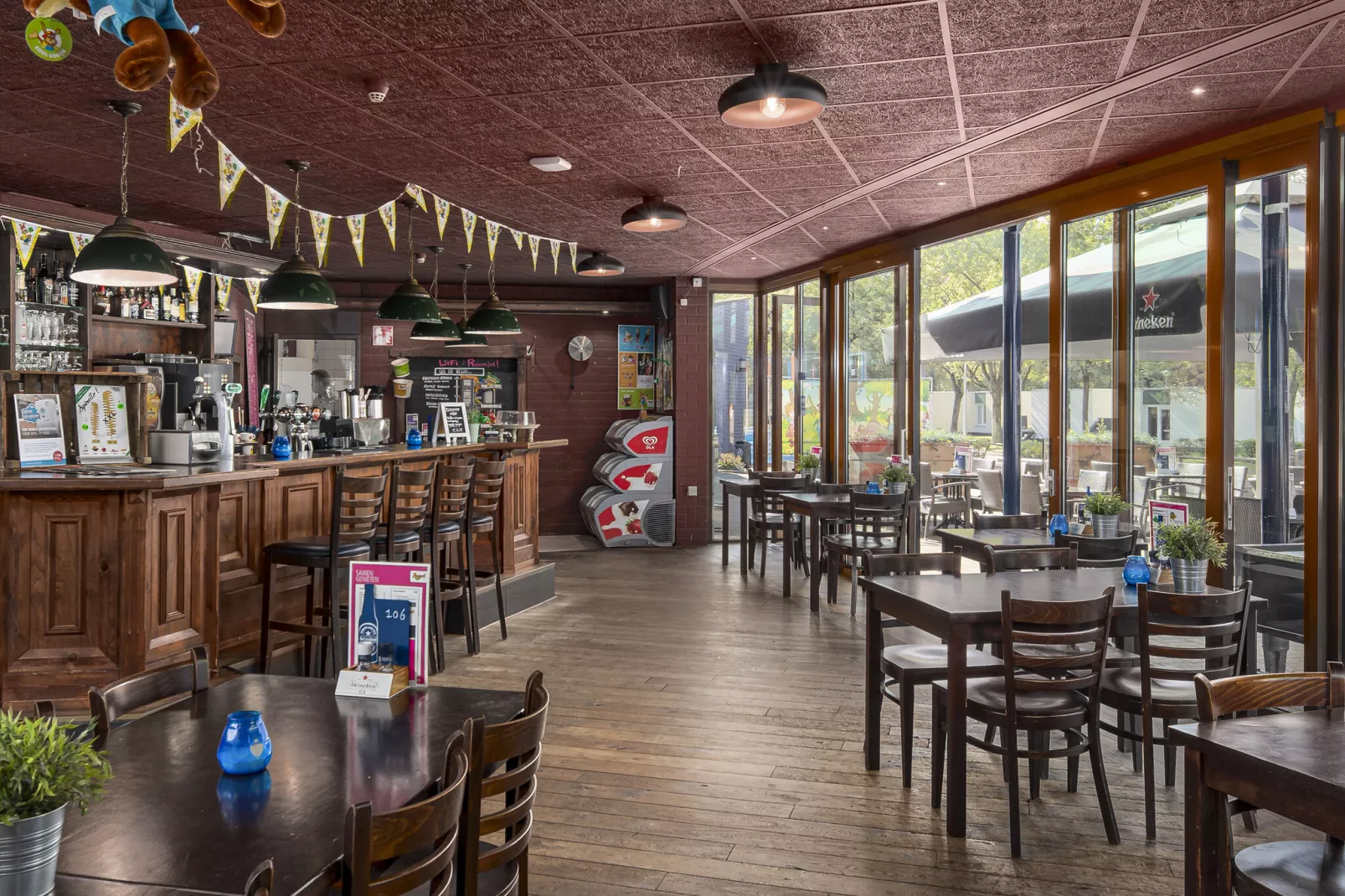 Vakantiepark Hunzedal 13-Parkeinrichtungen
