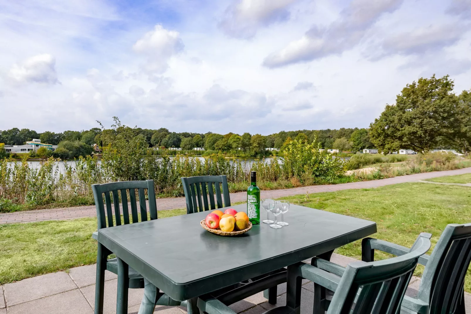 Vakantiepark Hunzedal 14-Terrassenbalkon