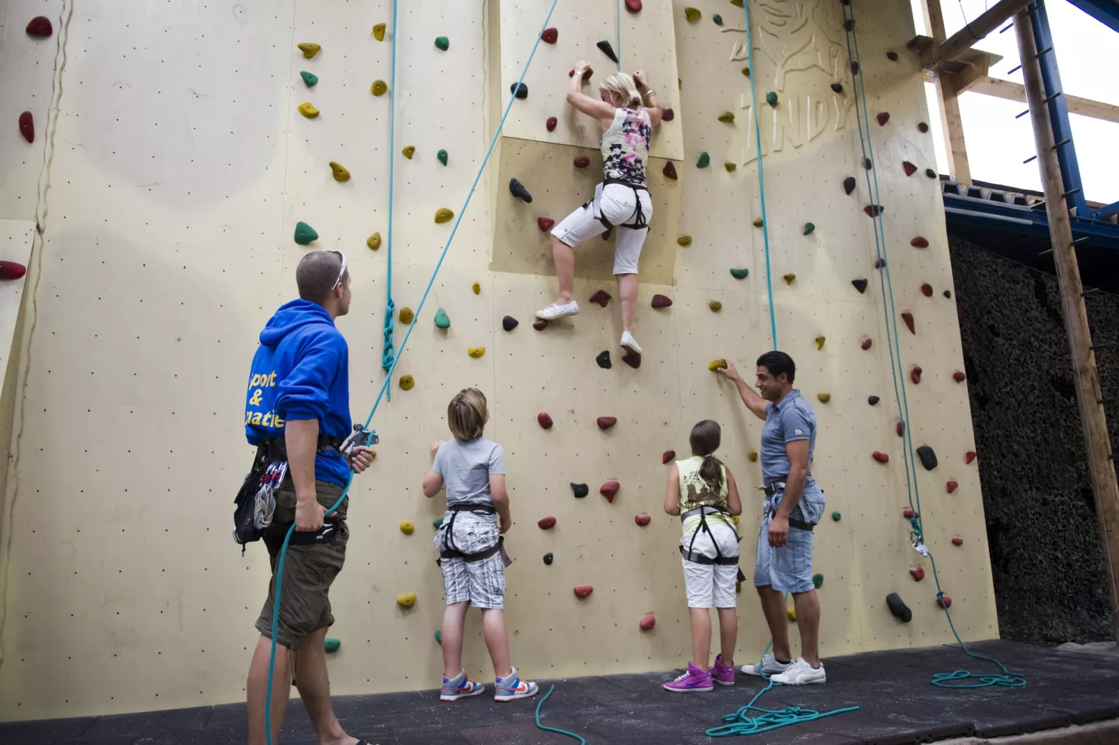 Vakantiepark Hunzedal 14-Parkeinrichtungen