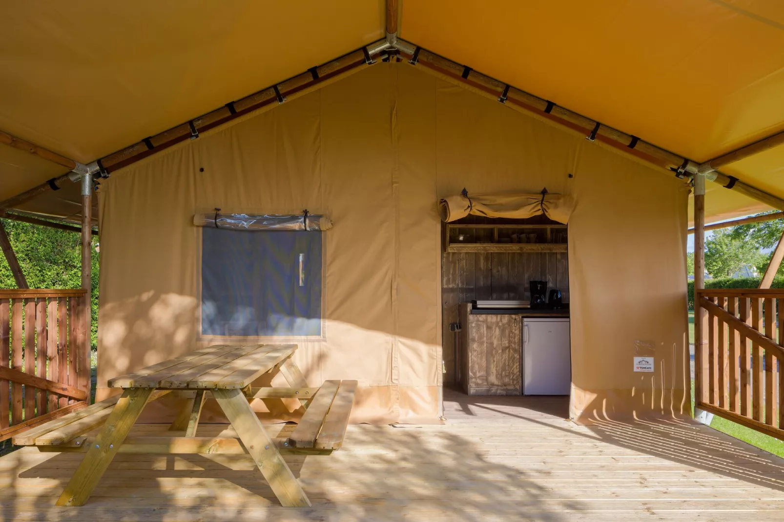 Vakantiepark Hunzedal 17-Terrassenbalkon