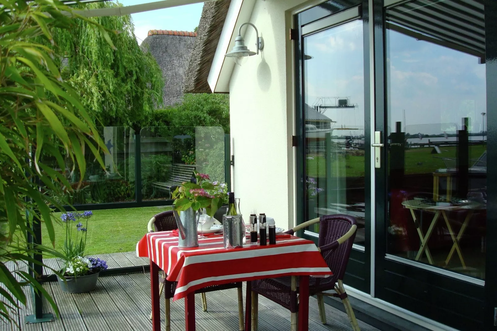 Villa ten Hoeve-Terrace balcony