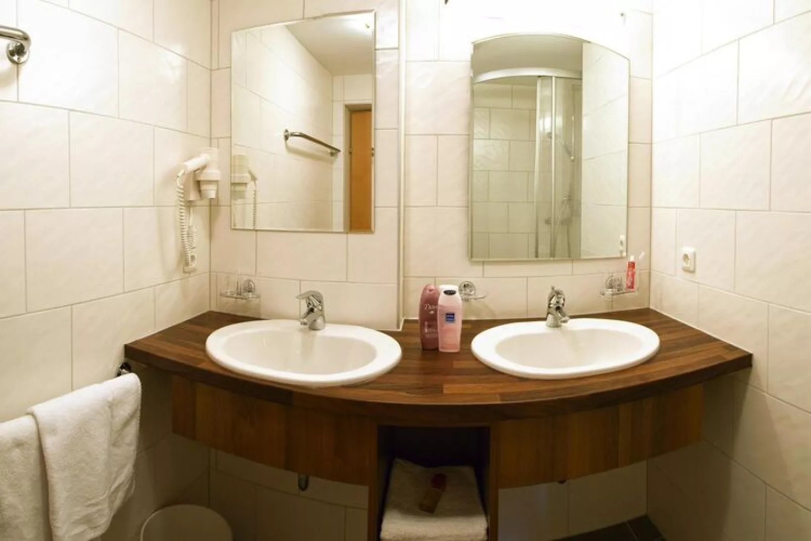 Apart Fliana Mathon-Bathroom