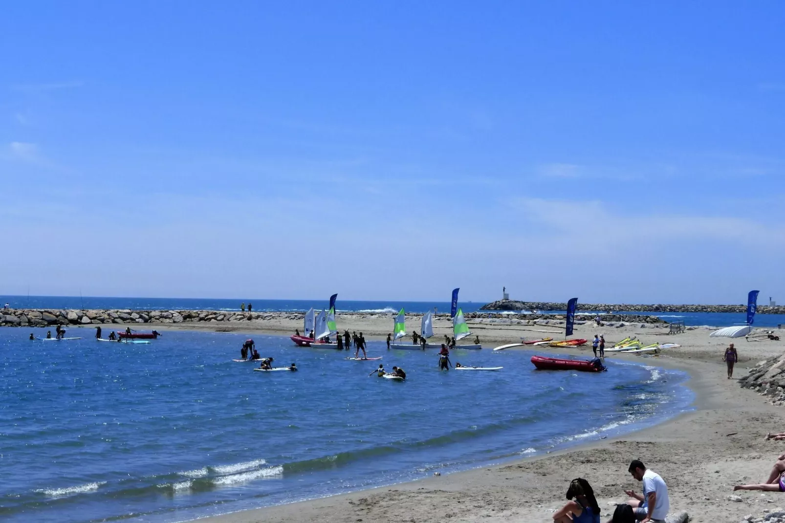 Doppelhaushälfte in Beaucaire-Areas summer 20km