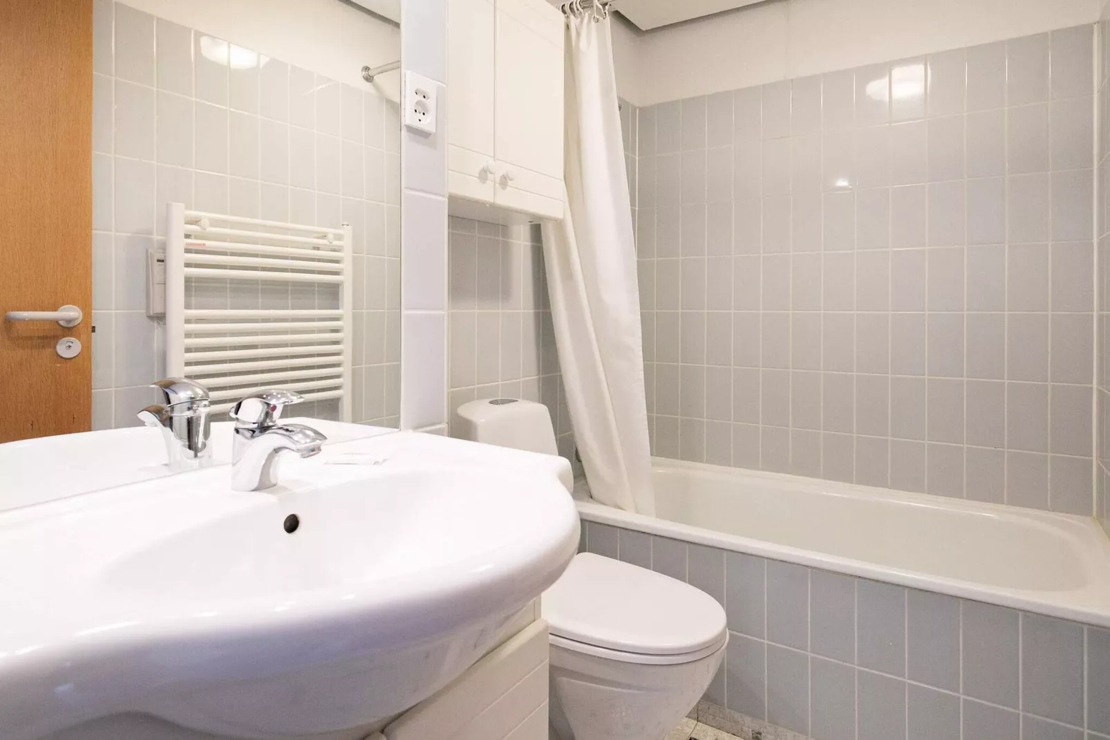 2 room-Innenbereich