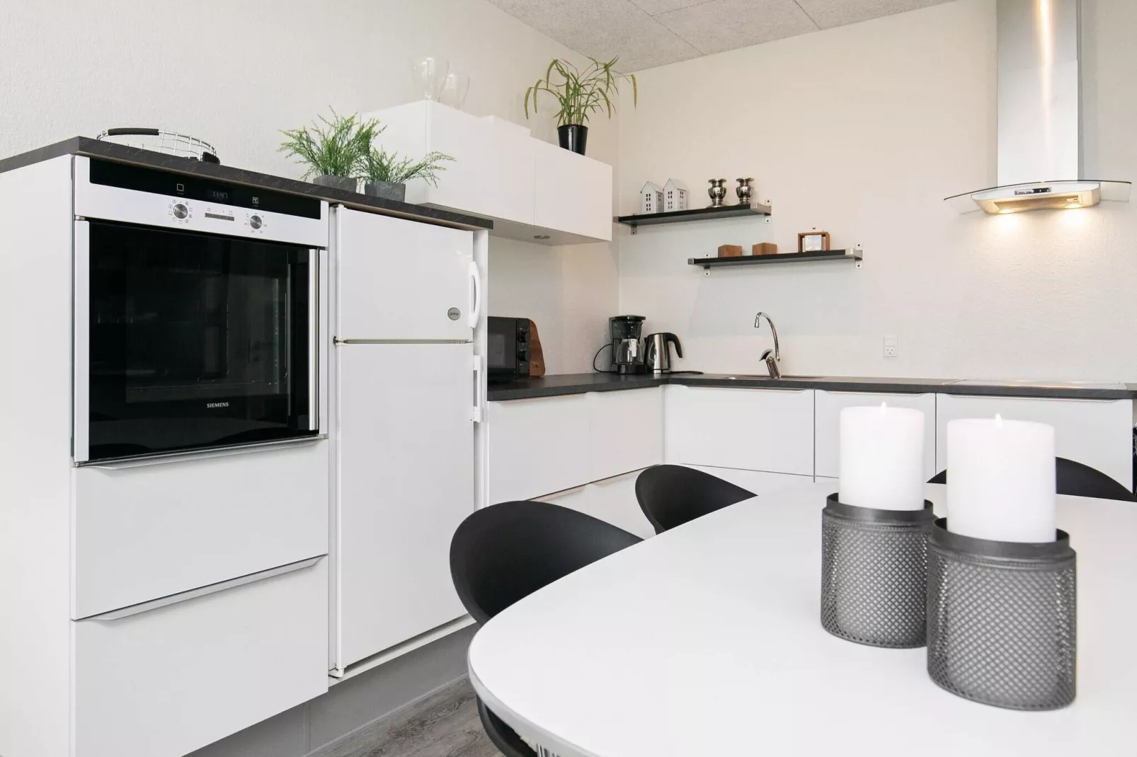 2 room,renovated - Indoor