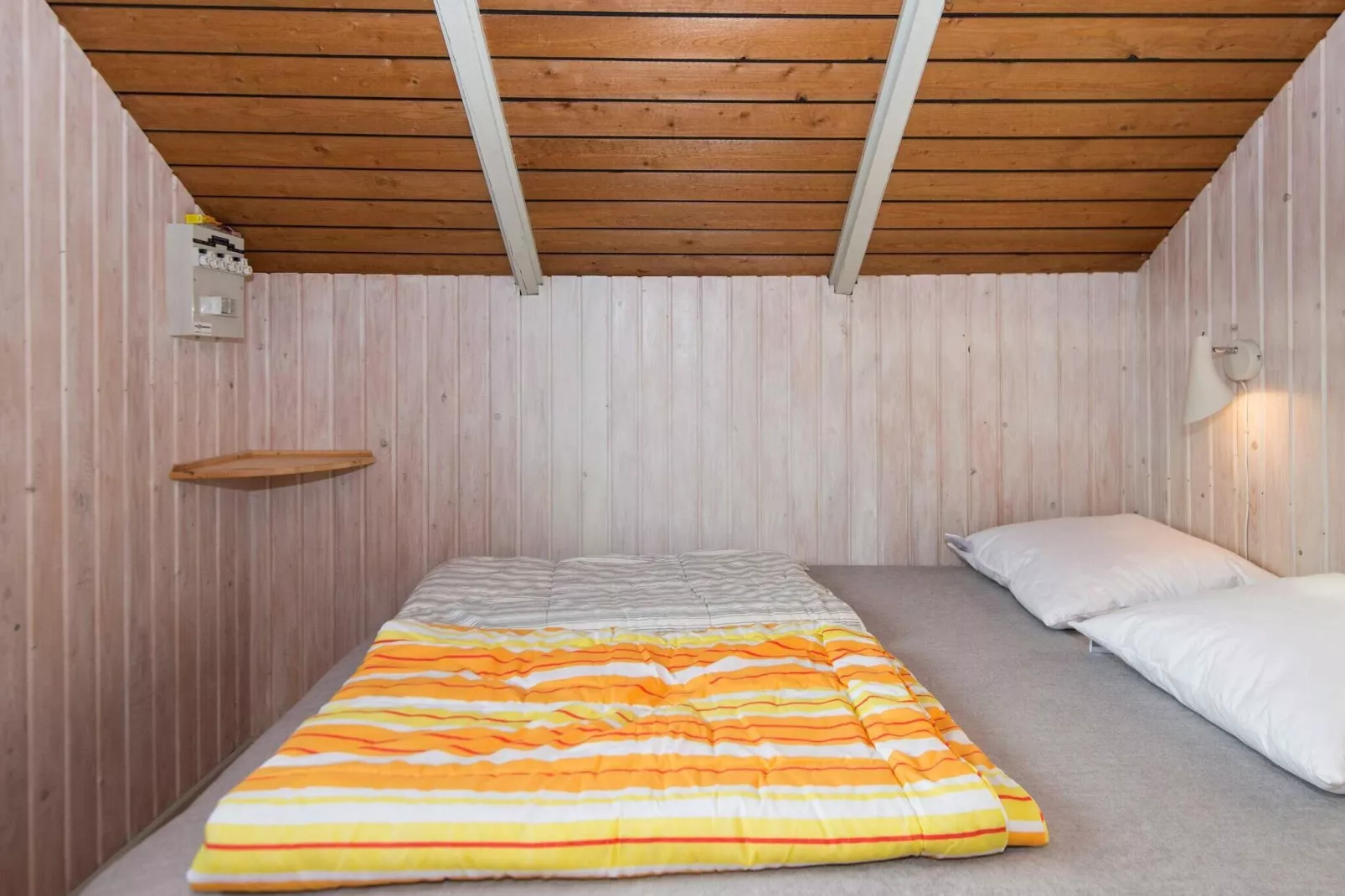 6 person holiday home in Fårvang-Indoor