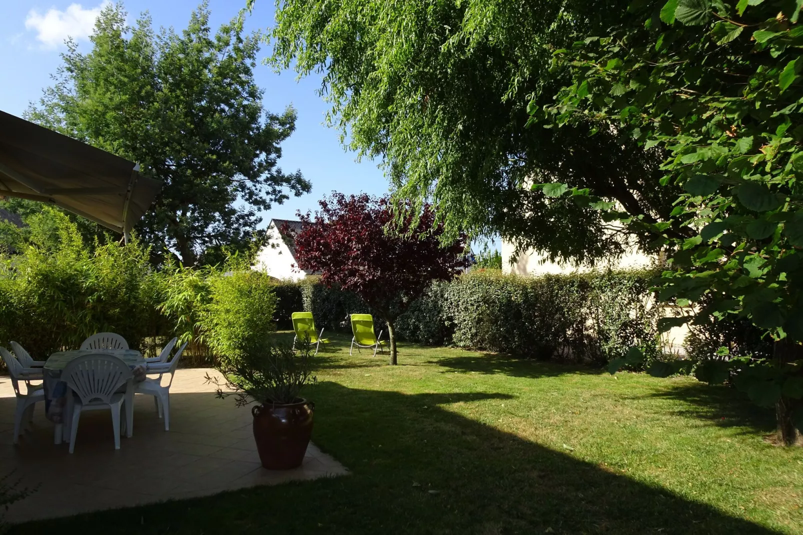 Holiday home Le Tour-du-Parc-Terrace balcony