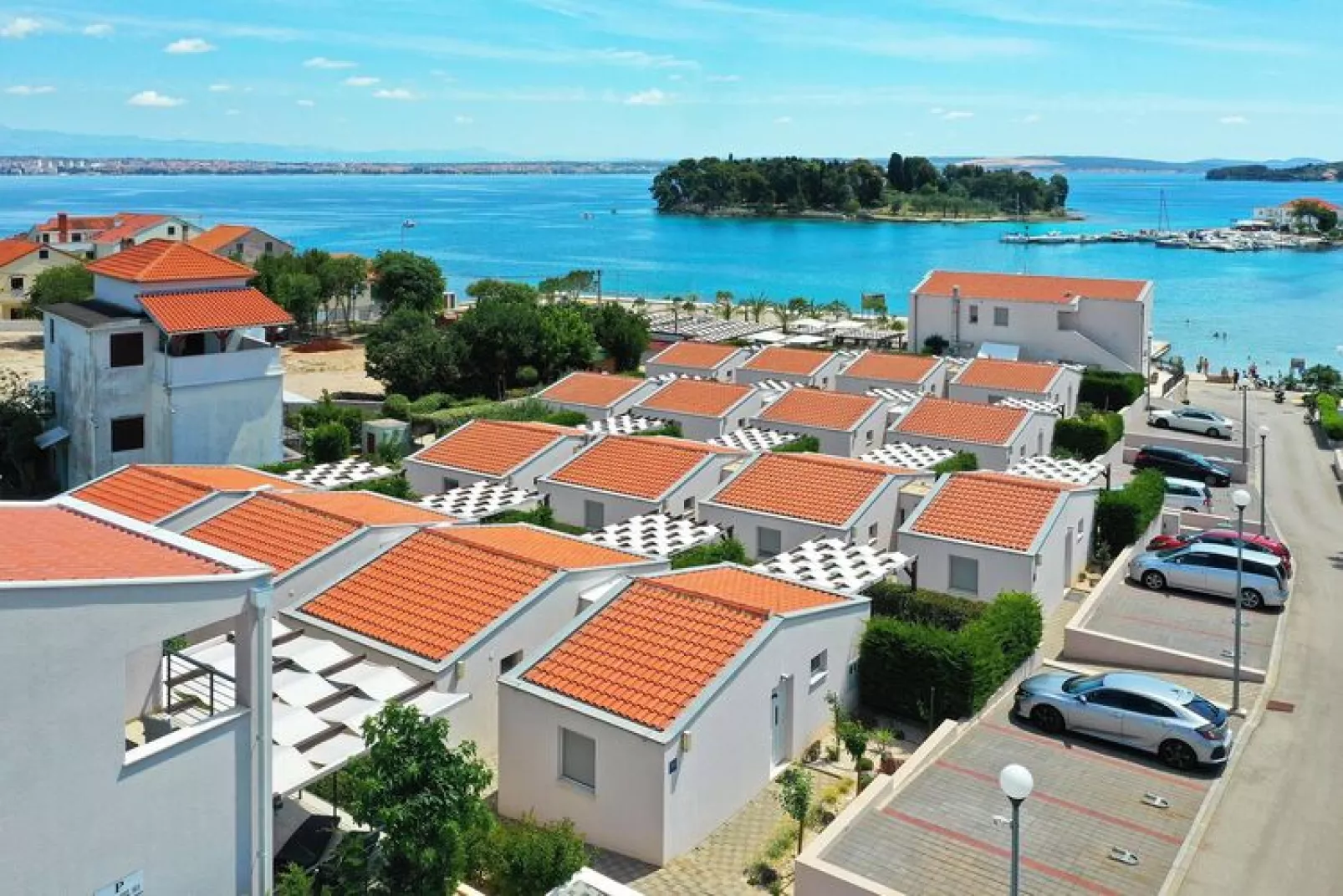 Holiday resort Vile Dalmacija, Preko-3-Raum-App., Classic 4+2, ca. 42 qm für 6 Pers.-Exterior summer