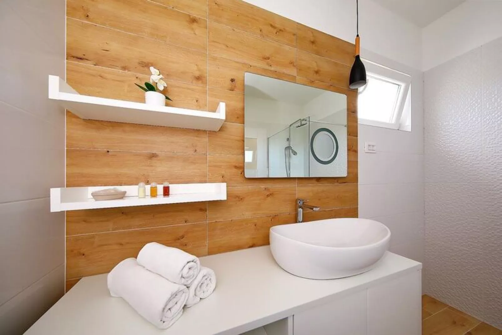 Holiday resort Vile Dalmacija, Preko-3-Raum-App., Superior 4, ca. 45 qm, für 4 Pers.-Bathroom