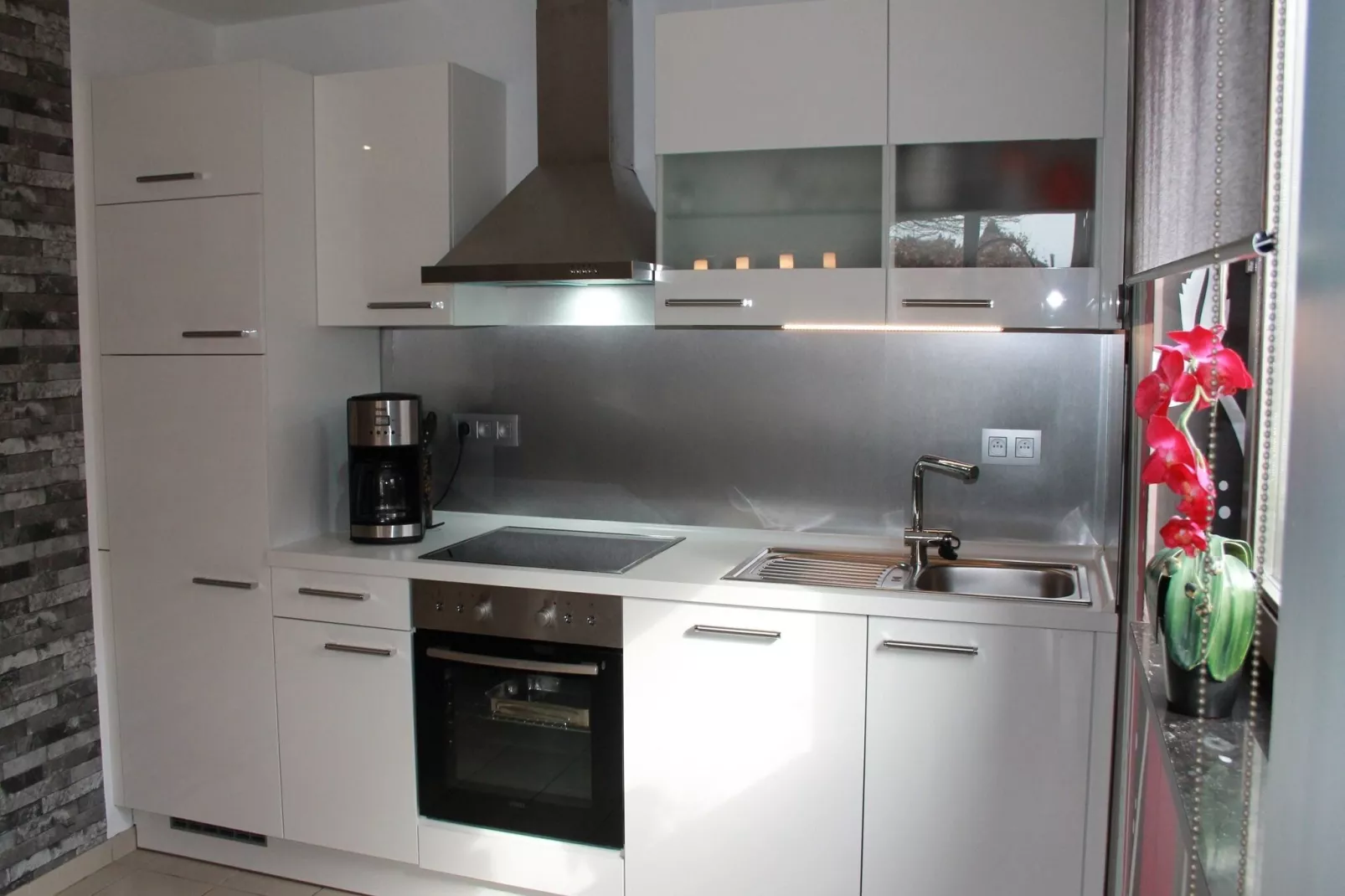 La Source-Kitchen