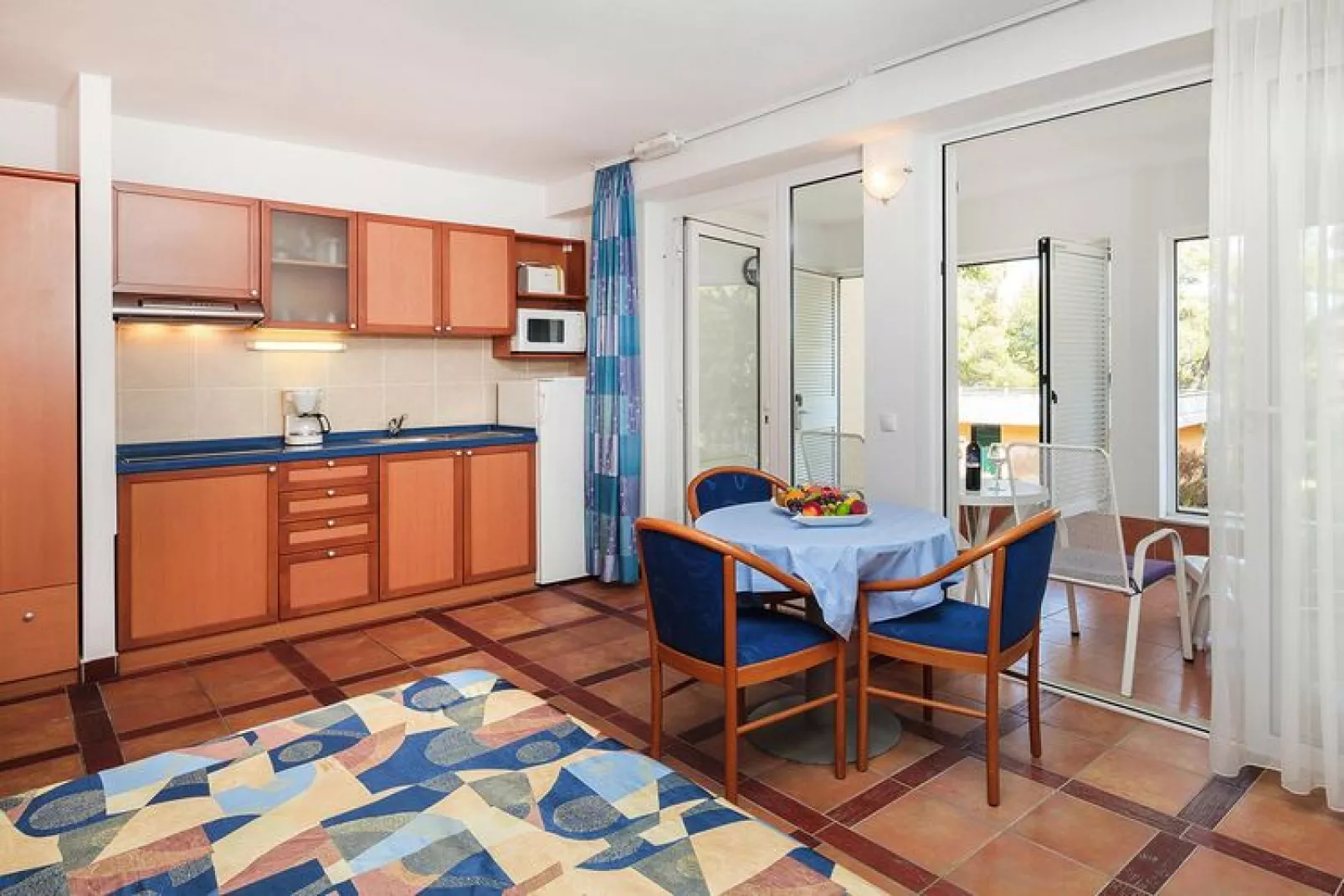 Apartments Fontana Resort Jelsa- Deluxe one bedroom apartment suite 2&2 - 68 qm 4 Pers-Kitchen