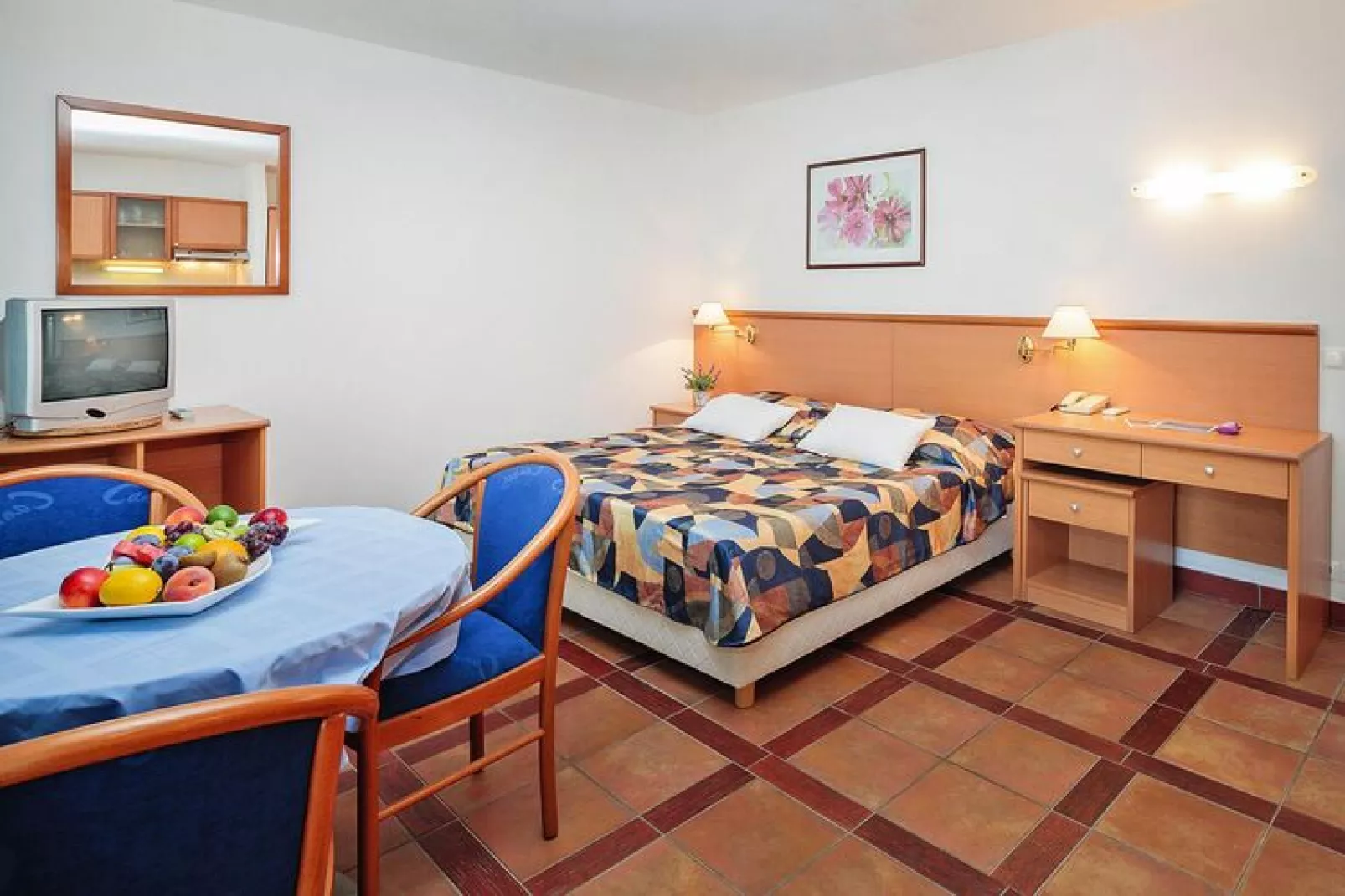 Apartments Fontana Resort Jelsa - Deluxe Studio 2 - 37 qm - 2 Pers-Bedroom