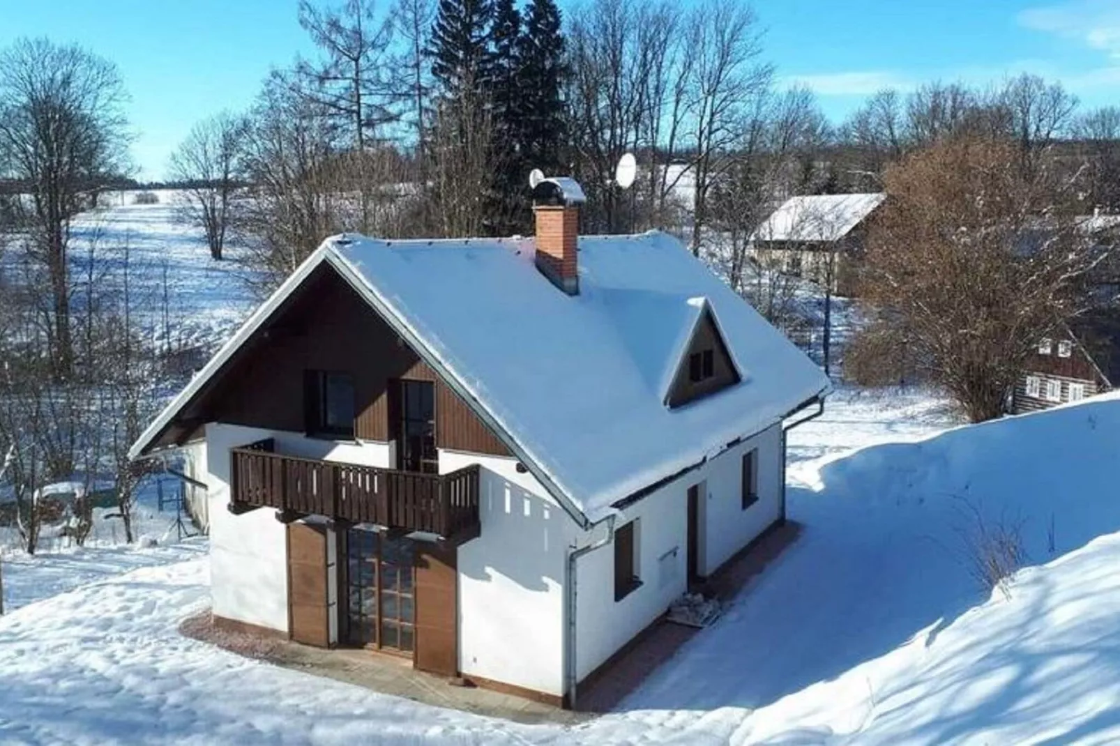 Chalet no 5-Exterior winter