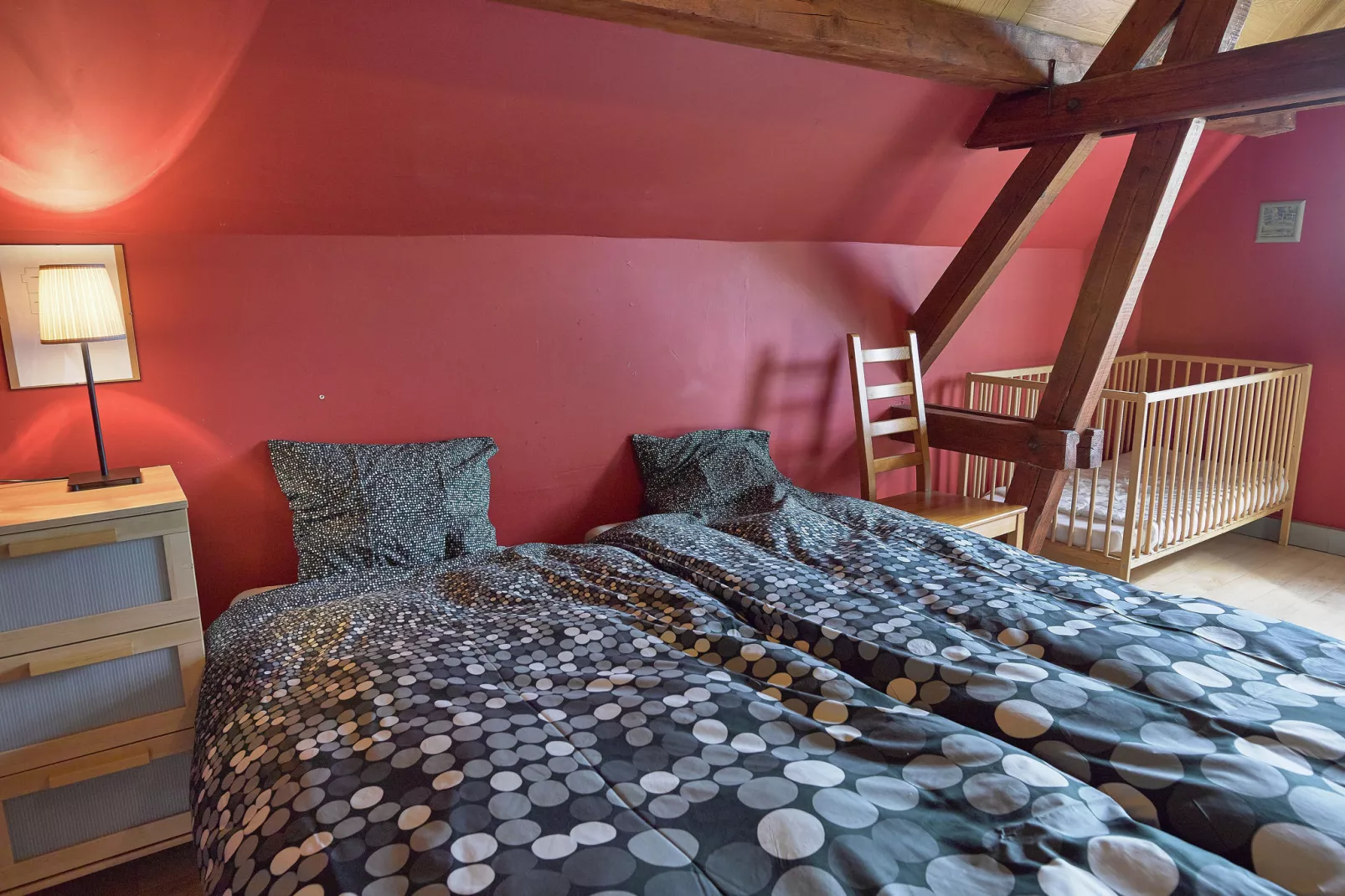Ludogite-Bedroom