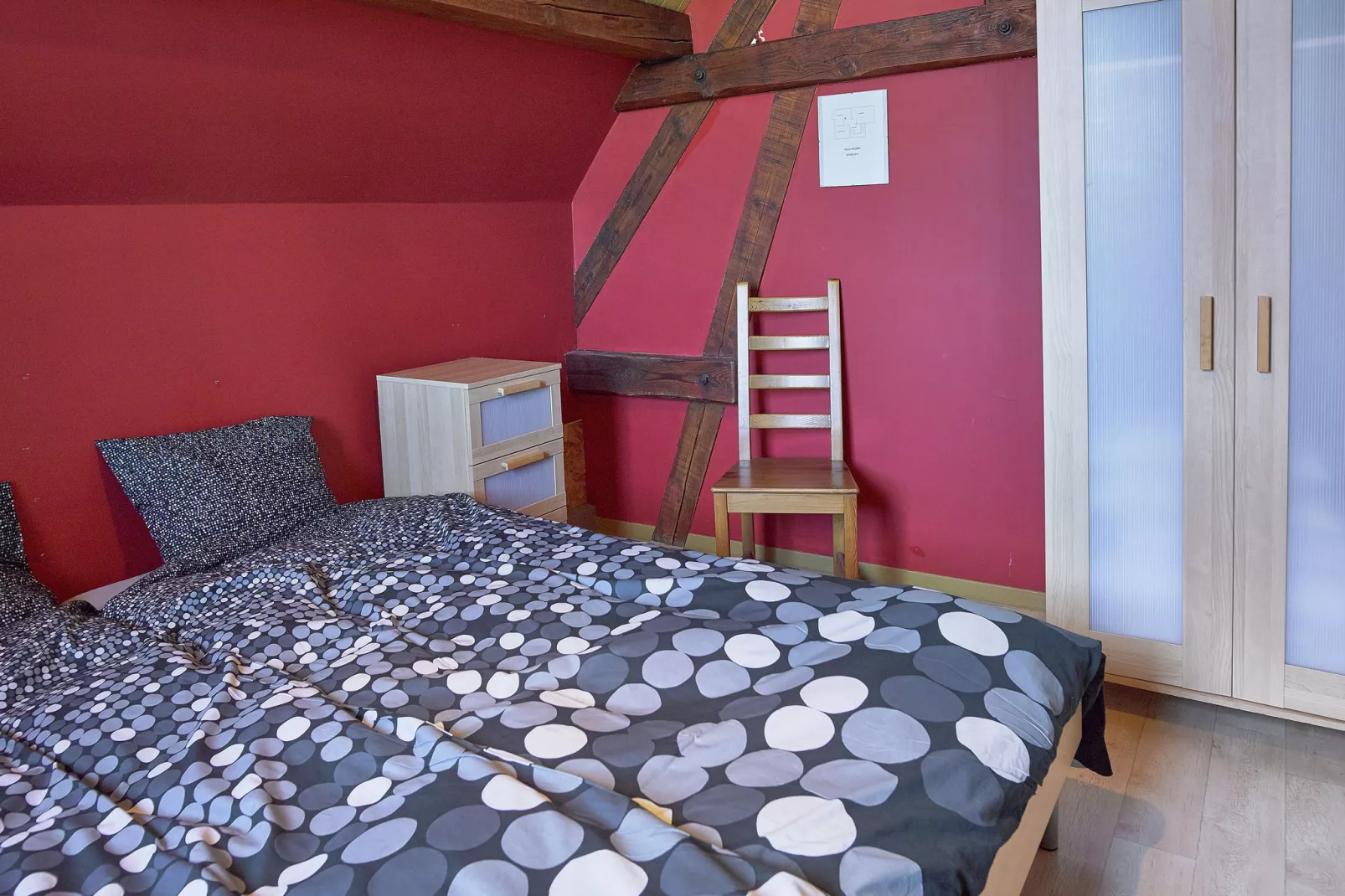 Ludogite-Bedroom