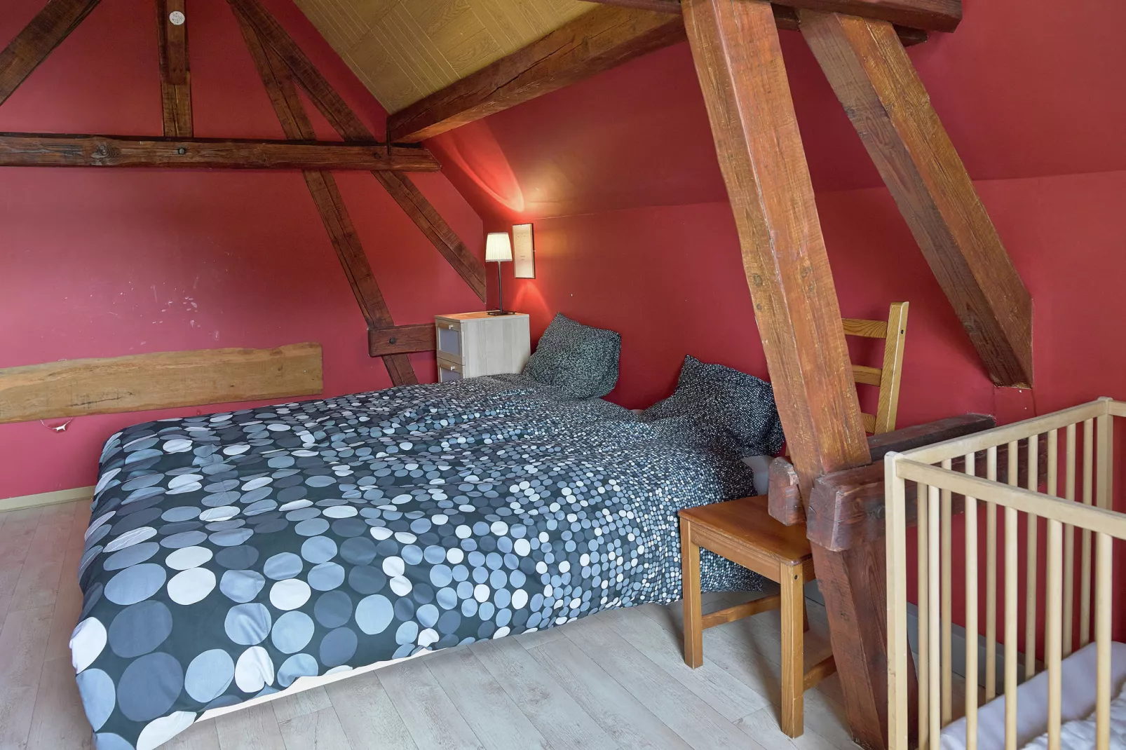 Ludogite-Bedroom
