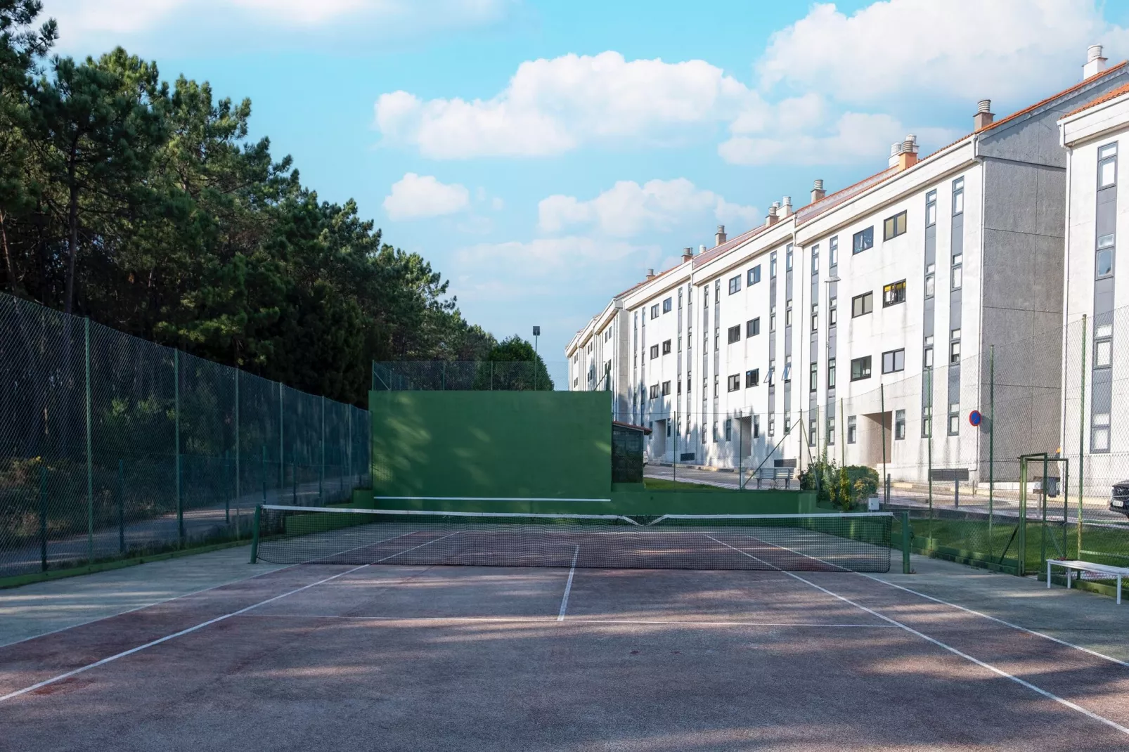 Pedras Negras-Facilities
