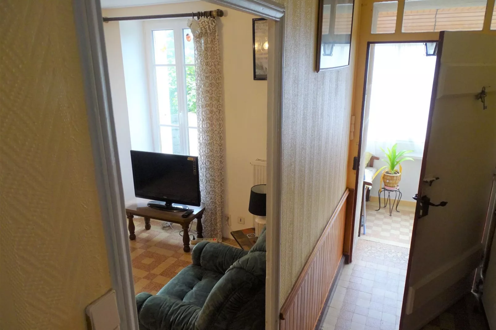Holiday home Plogoff-Living room