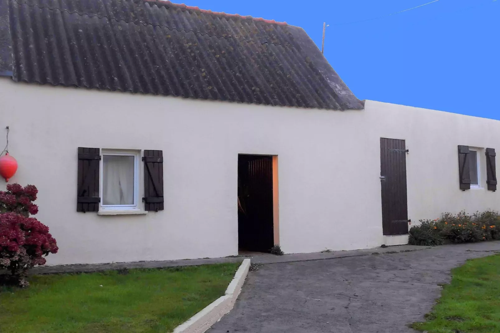 Holiday home Plogoff-Exterior summer