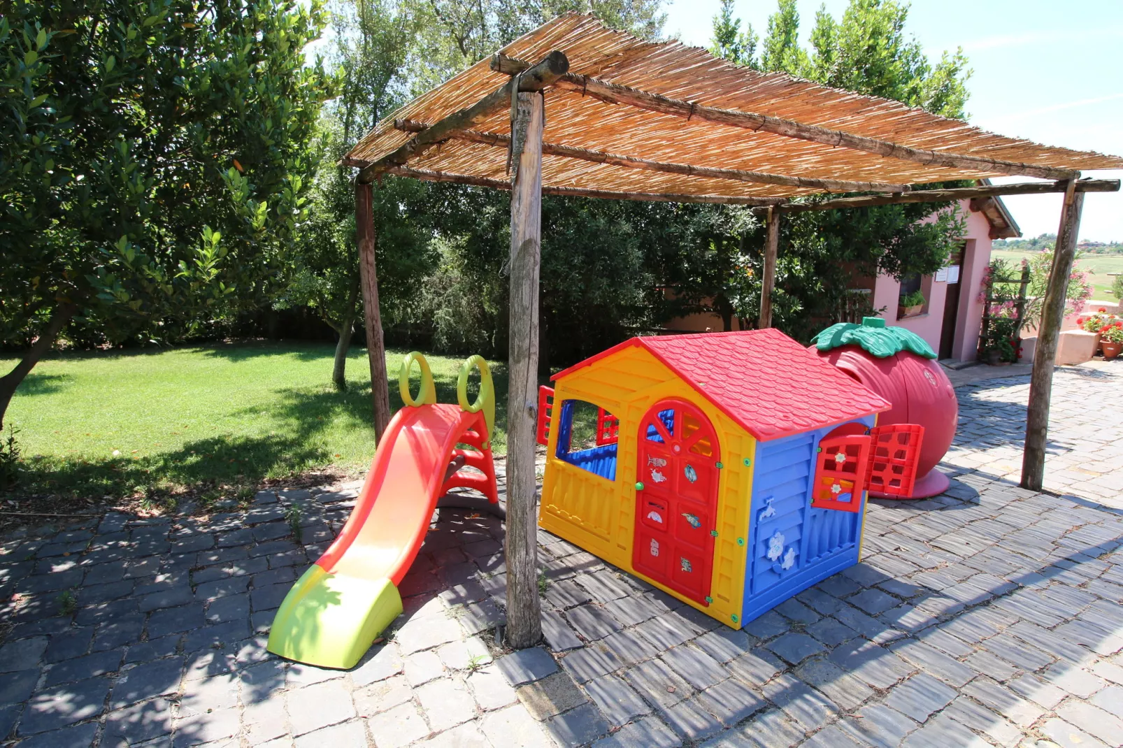 Corbezzolo-Facilities