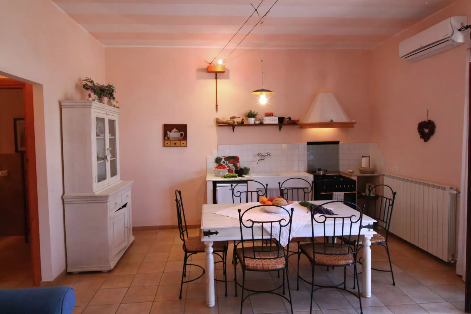 Ginestra-Salle à manger