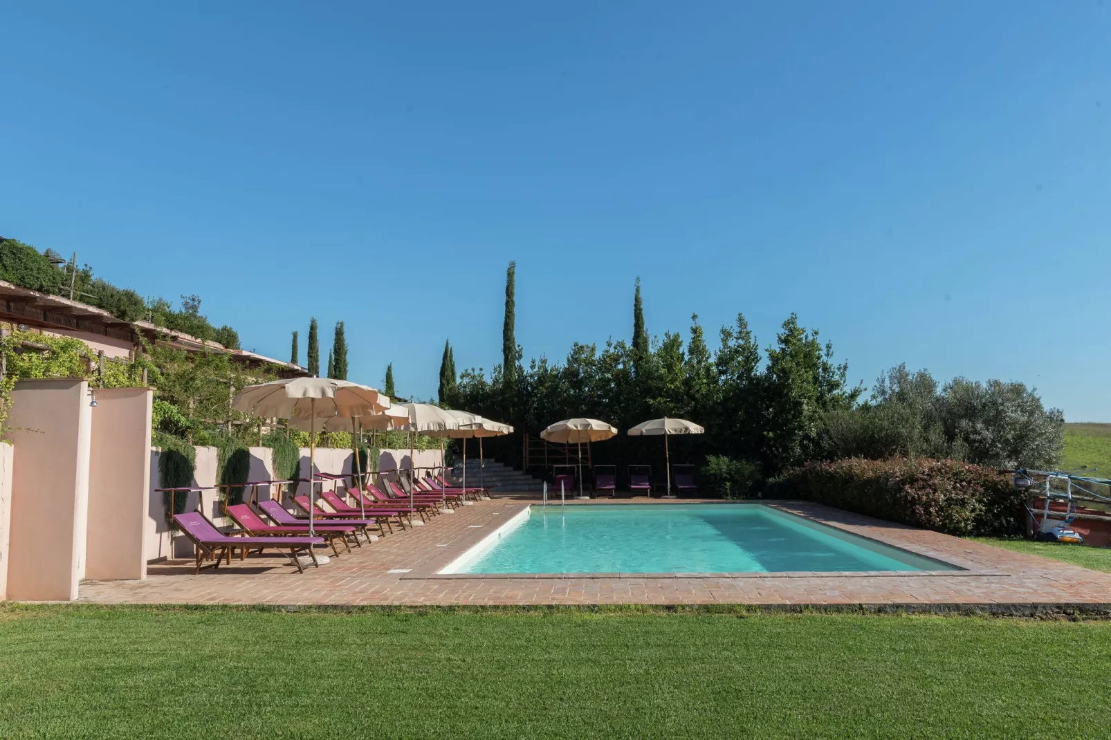 Mirto-Pool