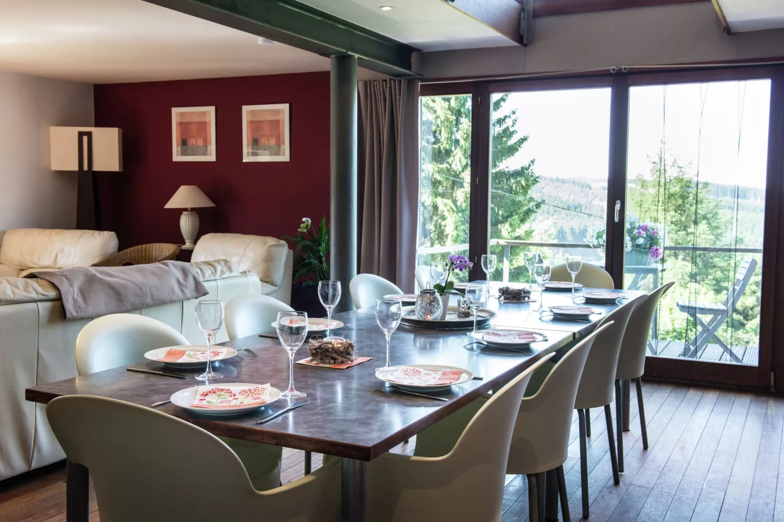 Les Terrasses-Dining room