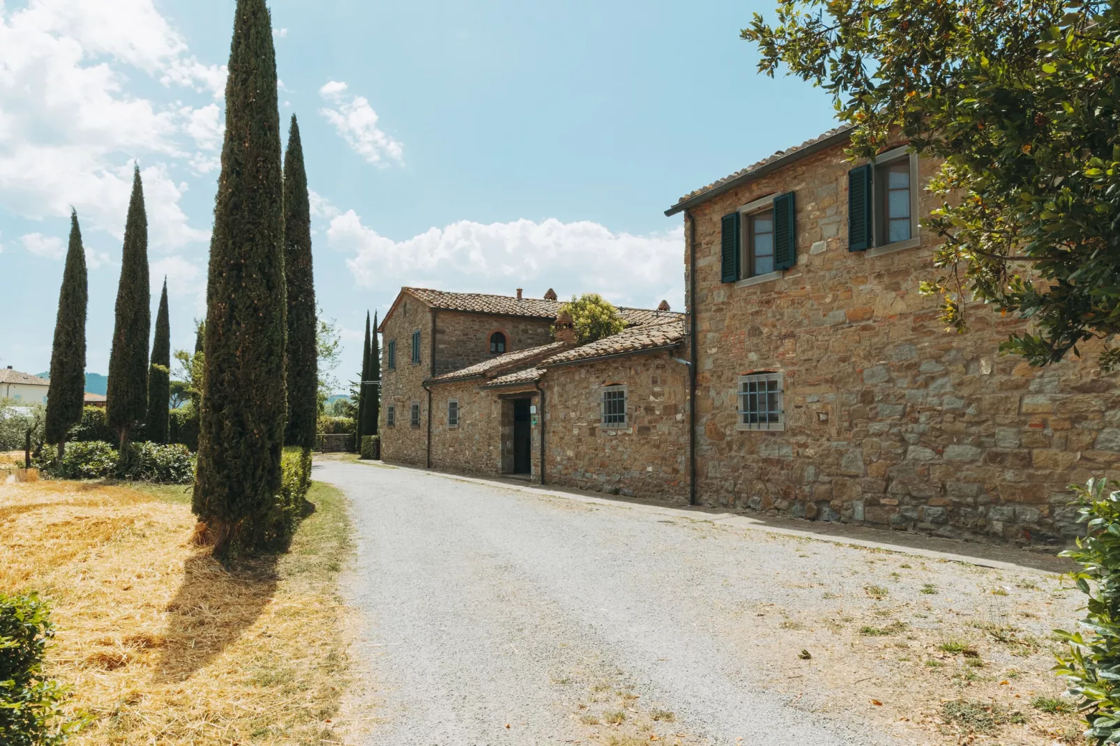 Melograno-Exterior summer
