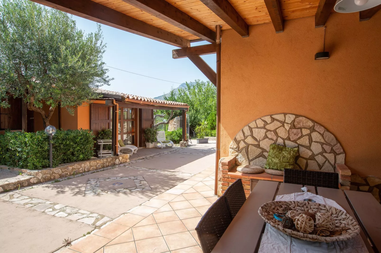 Villa Nicole 5-Gardens summer