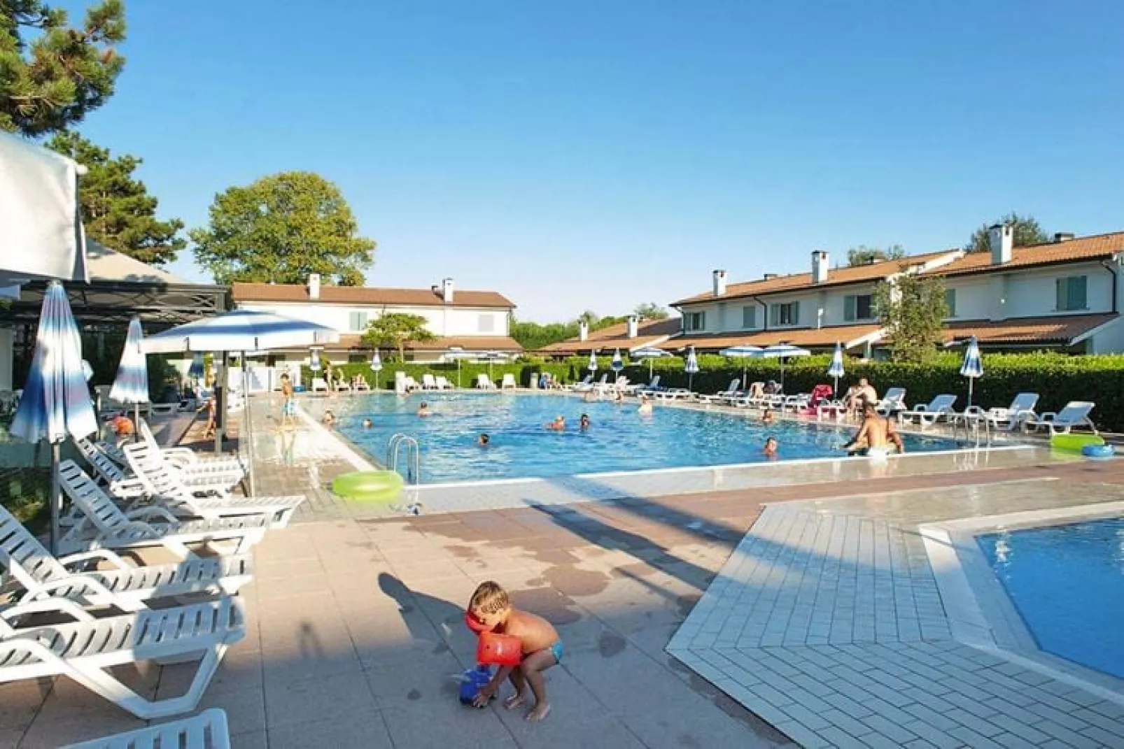 Holiday resort Villaggio Ca' del Pino Tipo G1 Bibione Spiaggia-Tipo G1-Pool