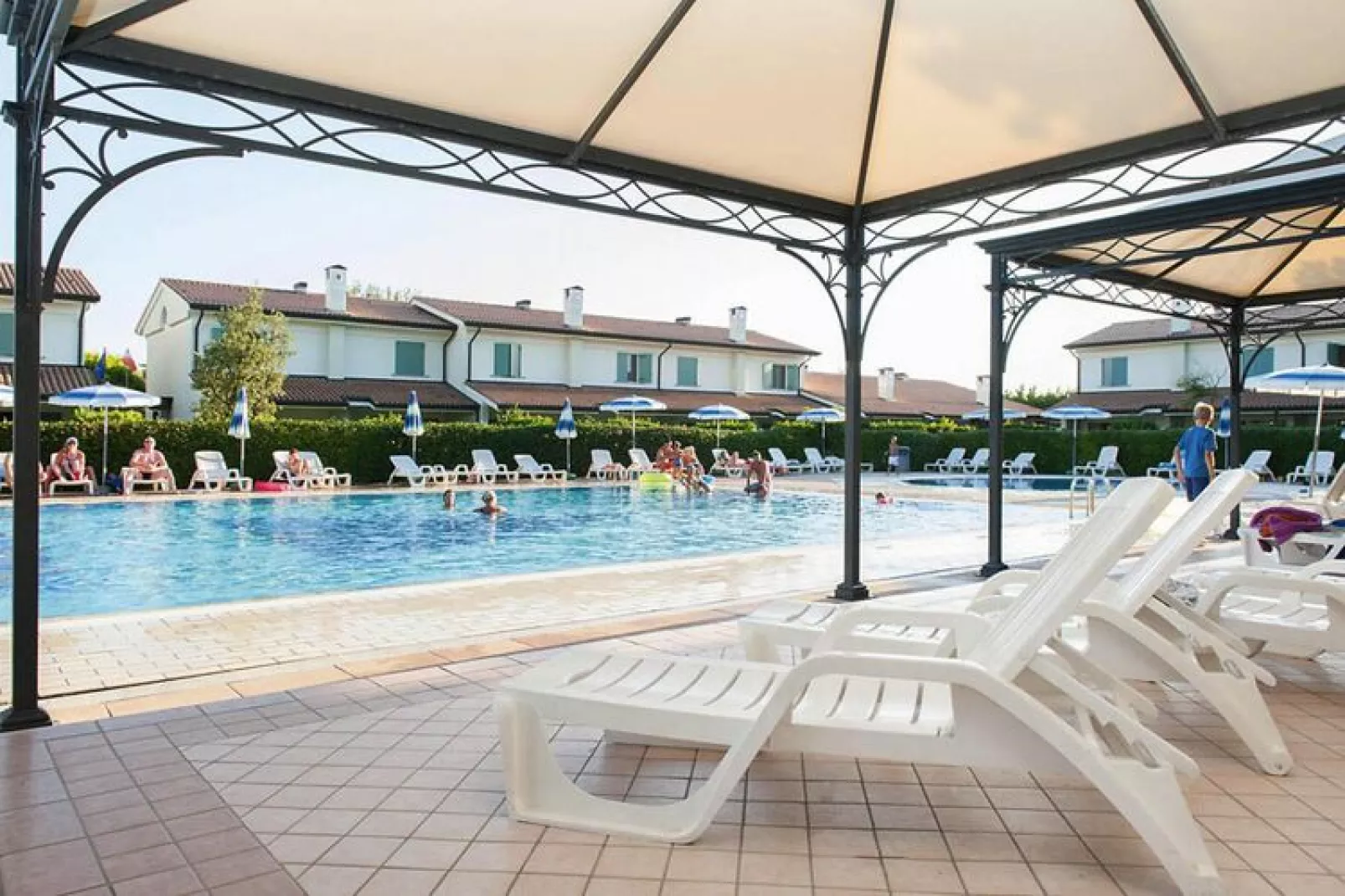 Holiday resort Villaggio Ca' del Pino Tipo G1 Bibione Spiaggia-Tipo G1-Pool