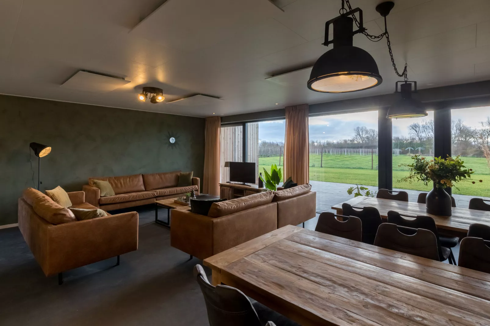 Vroondijk 2-Zeebloesempje-Living room