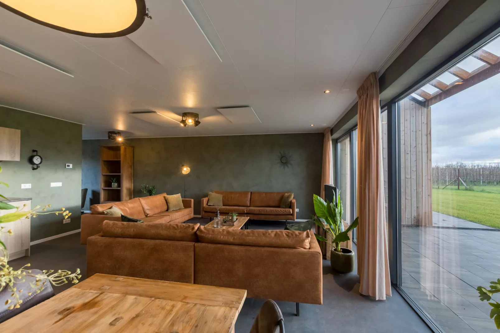 Vroondijk 2-Zeebloesempje-Living room