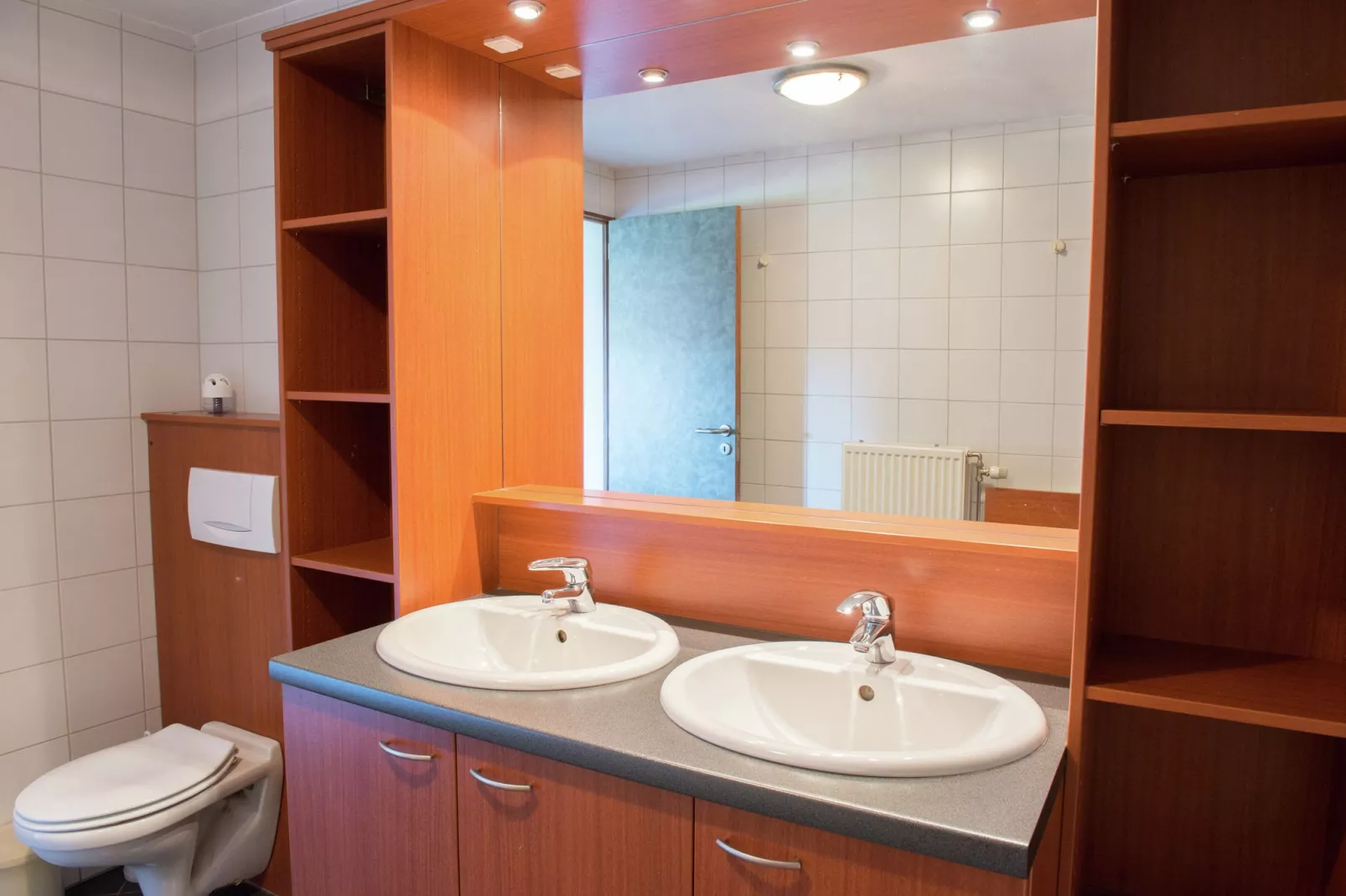 Les Terrasses-Bathroom