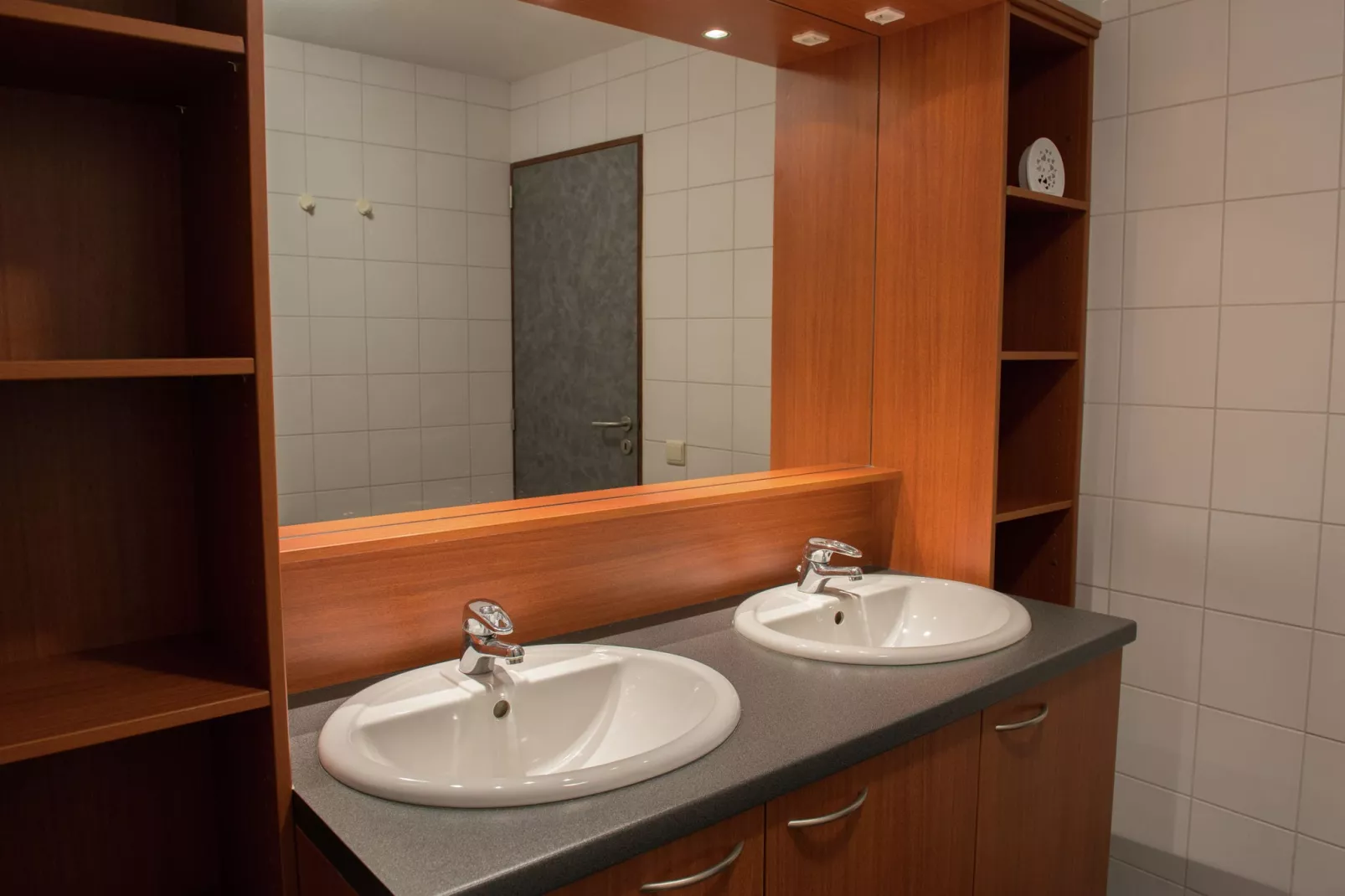 Les Terrasses-Bathroom